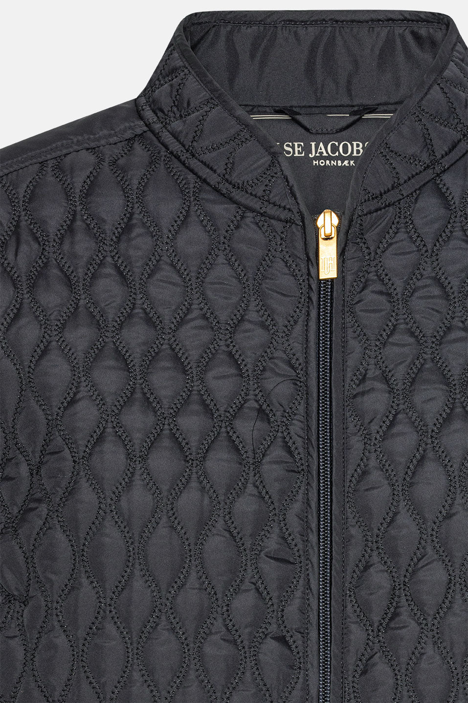 Korte Gewatteerde Jas ALLY07 | Dark Indigo | Jacket | Ilse Jacobsen