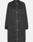 Lange Gewatteerde Jas AROS05 - 001 Black | Black | Jacket | Ilse Jacobsen