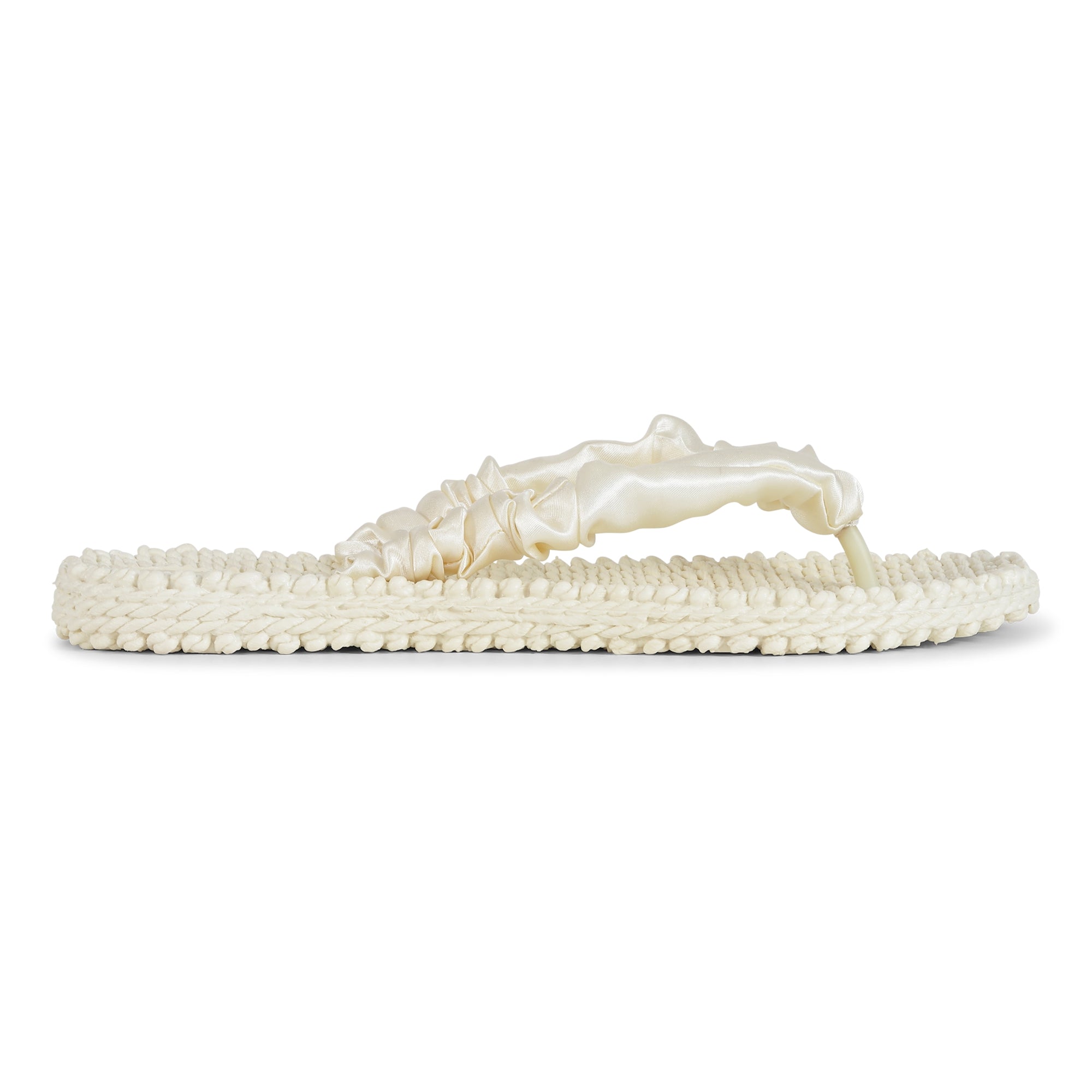 Slippers met satijnen band CHEERFUL06 | Winter White | Flip Flop | Ilse Jacobsen