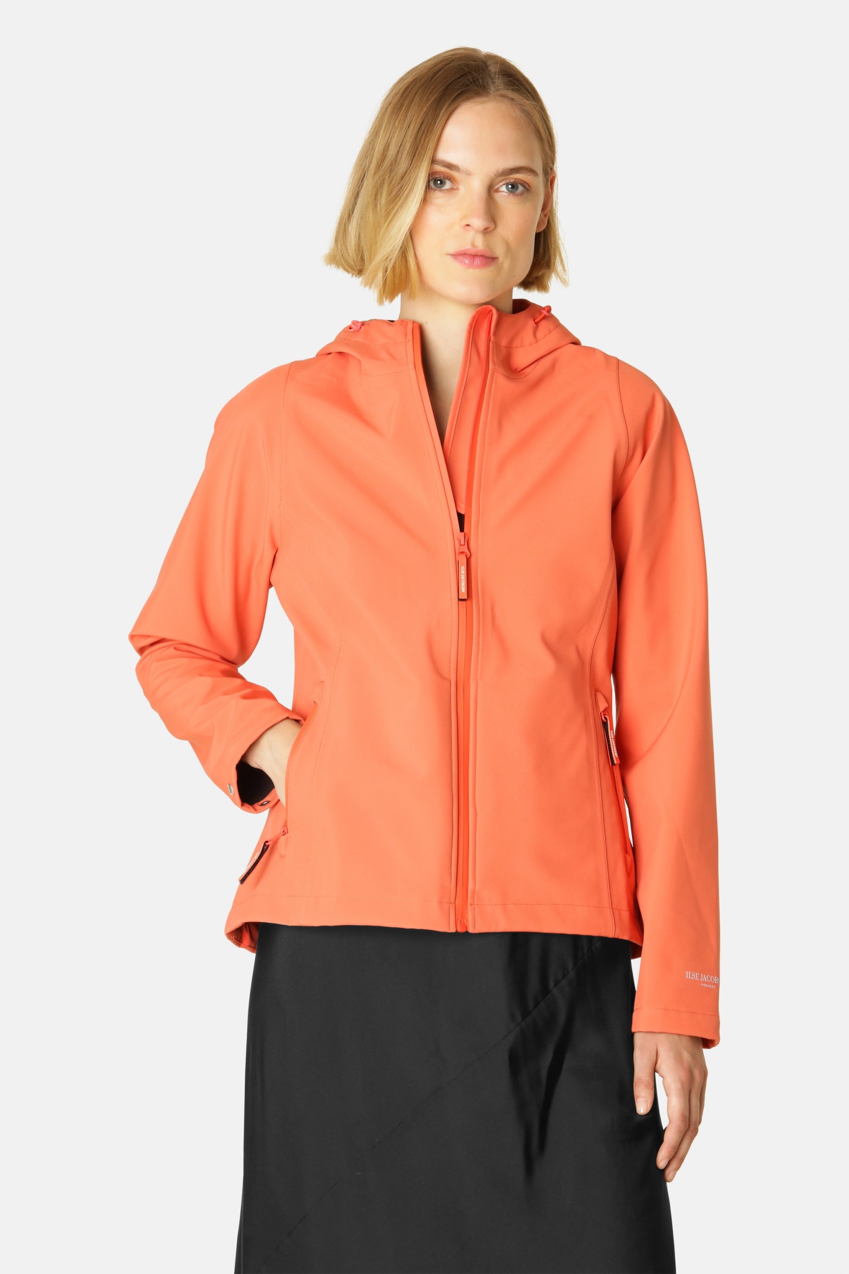 Softshell Regenjas DAYBREAK02 | Hot Orange | Raincoat | Ilse Jacobsen