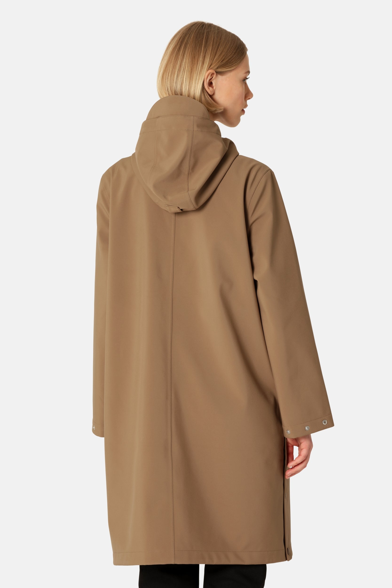 Lange Softshell Regenjas DAYBREAK03 | Mocca | Raincoat | Ilse Jacobsen
