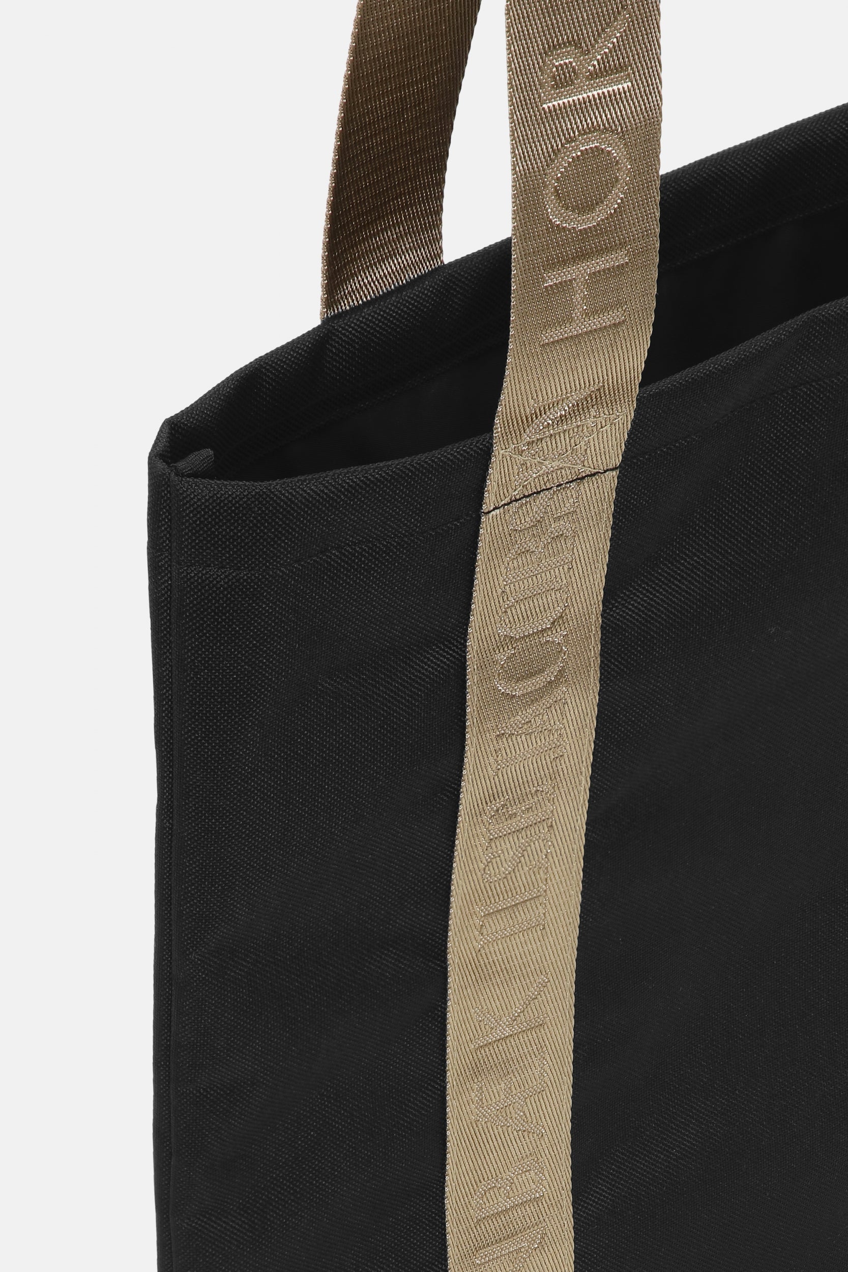 Tote Reistas EVERY02 | Black | Bag | Ilse Jacobsen