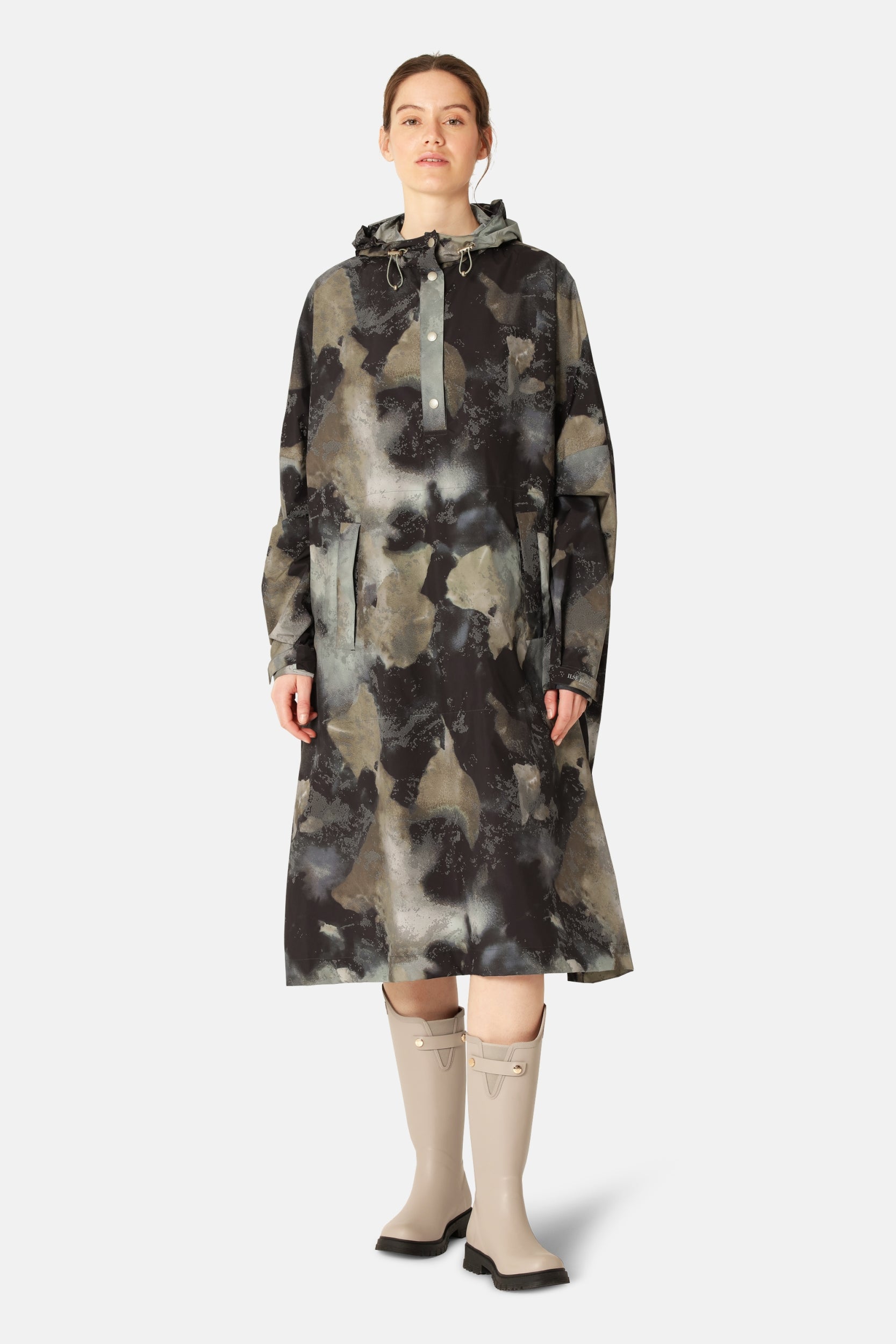 Poncho Regenjas RAIN222SPRP | Moss Print | Poncho | Ilse Jacobsen