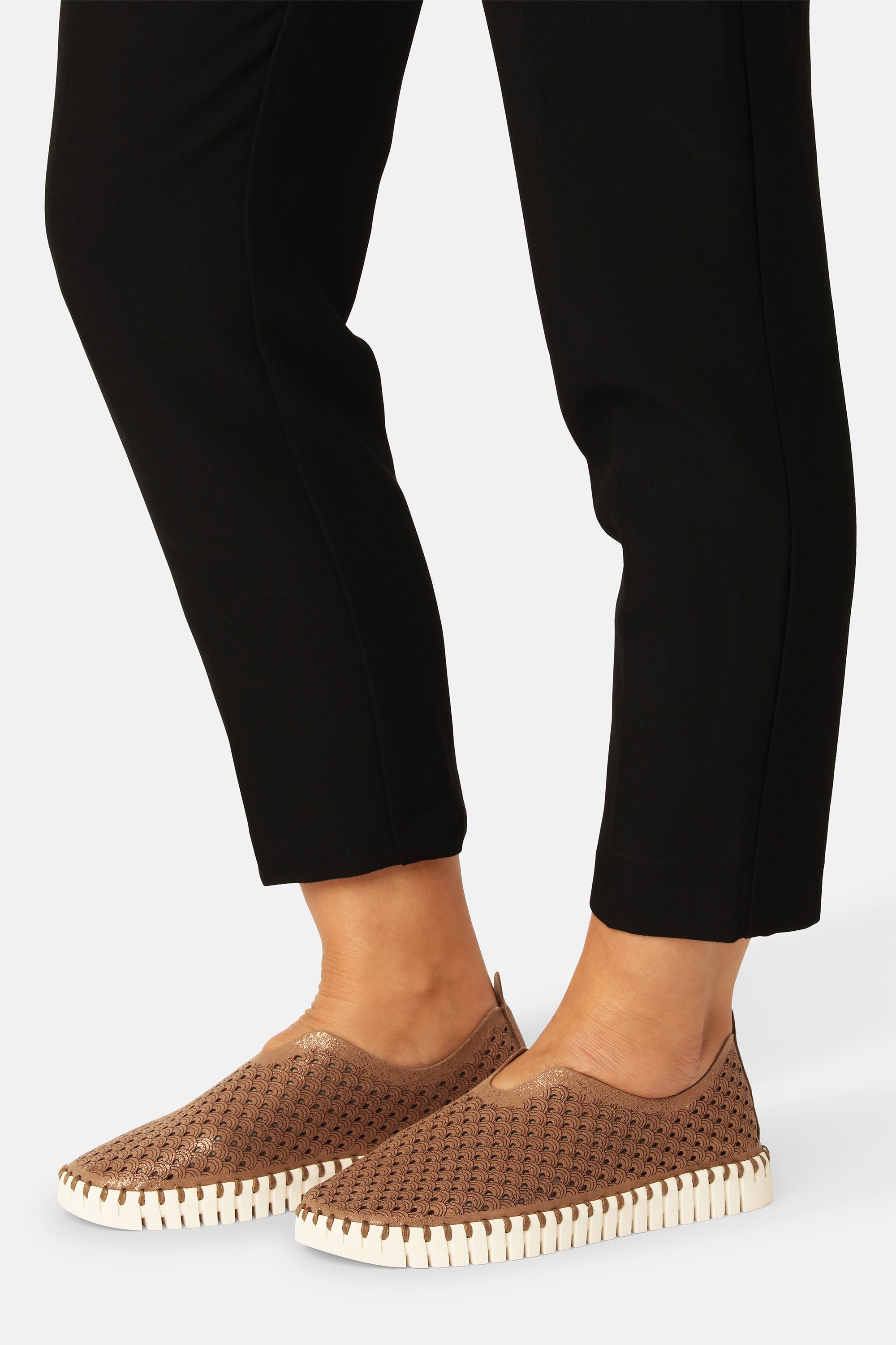 Tulip Instapper met glitter TULIP3223 | Nougat Pearled Ivory | Shoes | Ilse Jacobsen