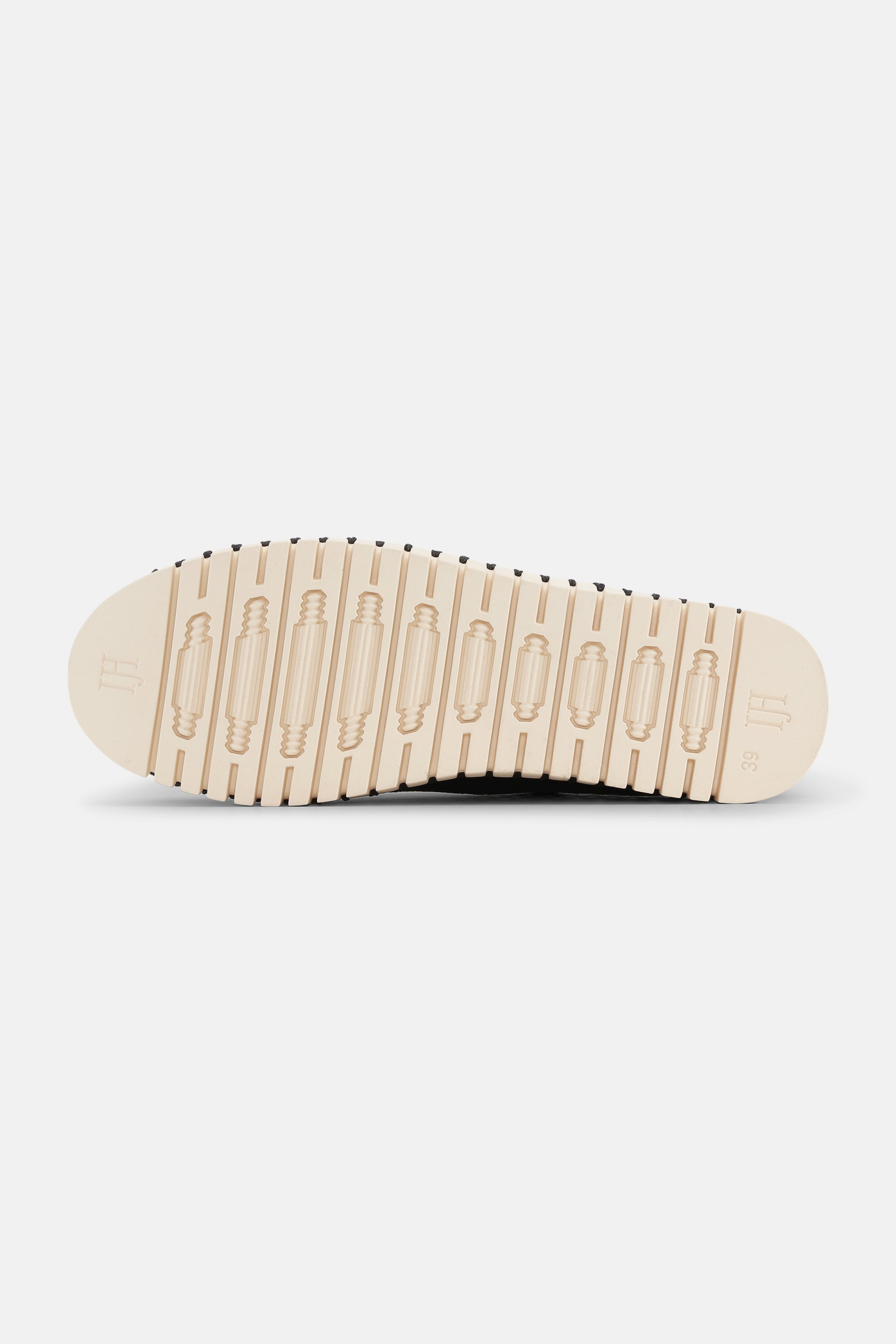 Instappers TULIP3275 beige zool | Black | Shoes | Ilse Jacobsen