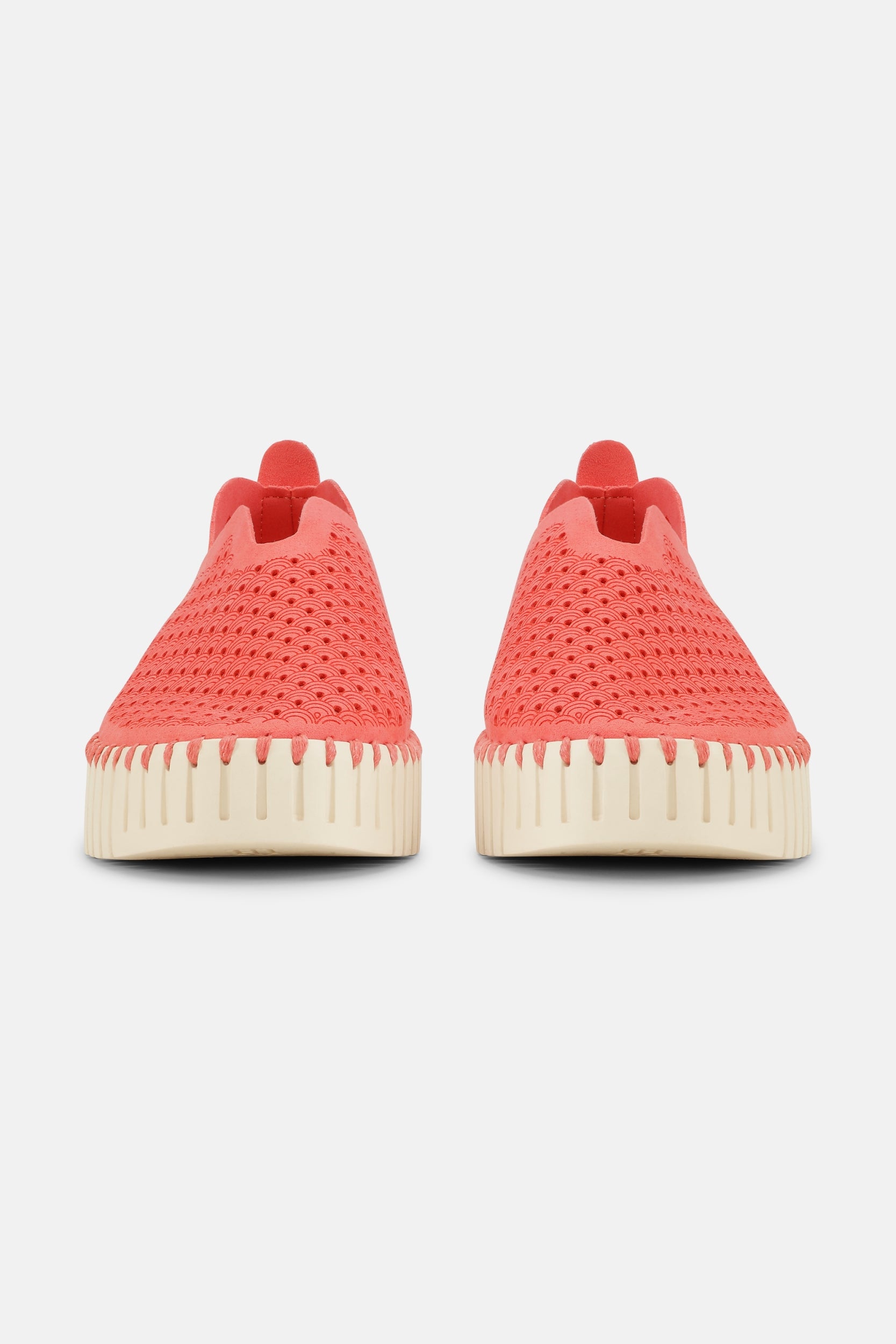 Instappers Platform TULIP3373 | Raspberry | Shoes | Ilse Jacobsen