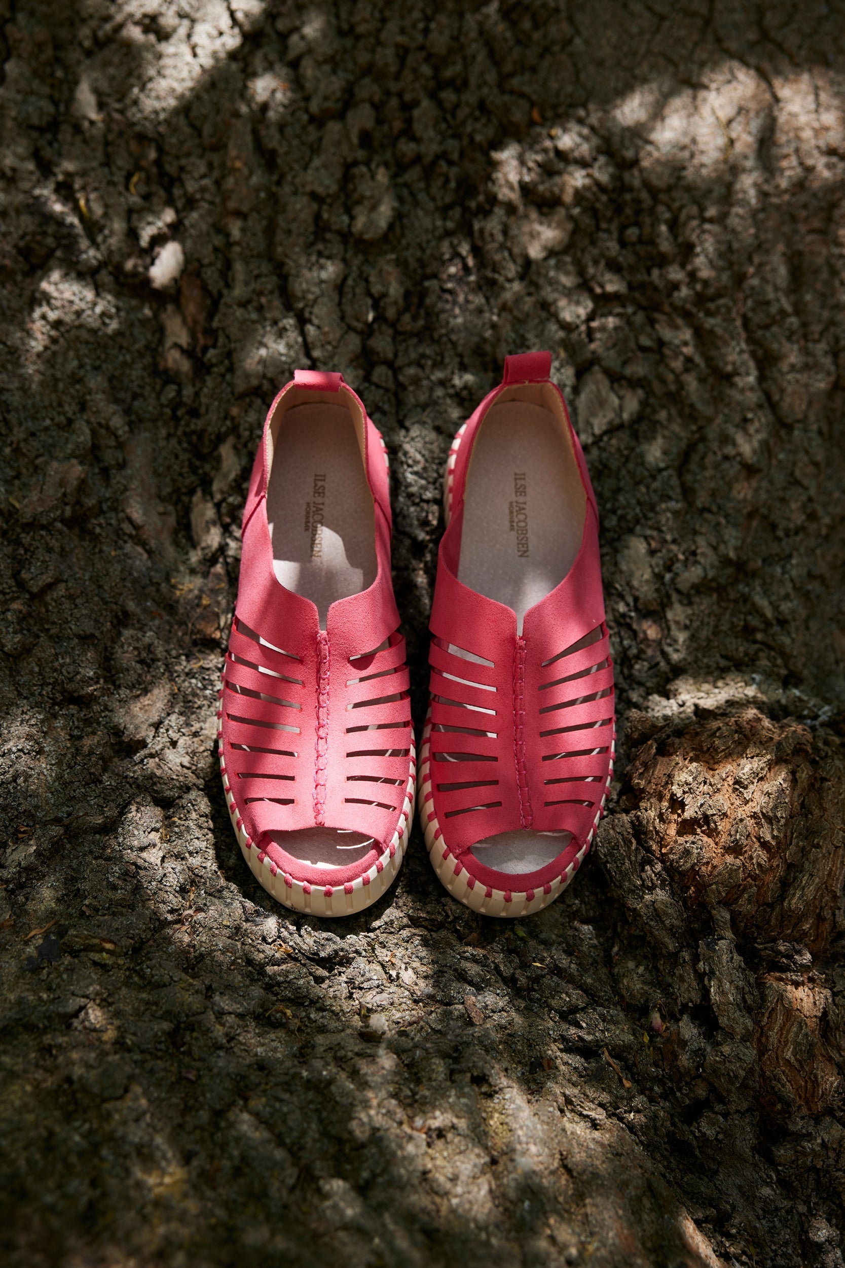 Instapsandalen TULIP9376 beige zool | Viva Magenta | Shoes | Ilse Jacobsen