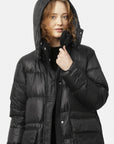 Lange Donzen Winterjas WALK11 - Black 001 | Black | Coat | Ilse Jacobsen
