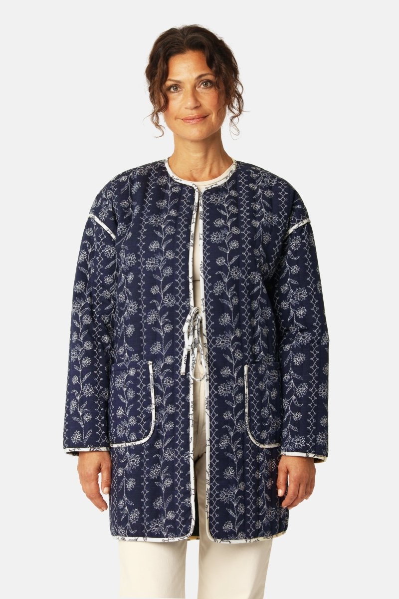 Gewatteerde Jas OTTOMAQUILT04P | Dark Wildflower | Jacket | Ilse Jacobsen