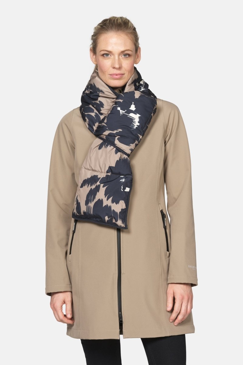 Gewatteerde sjaal PEPPYS08P | Floral Decors | Scarf | Ilse Jacobsen