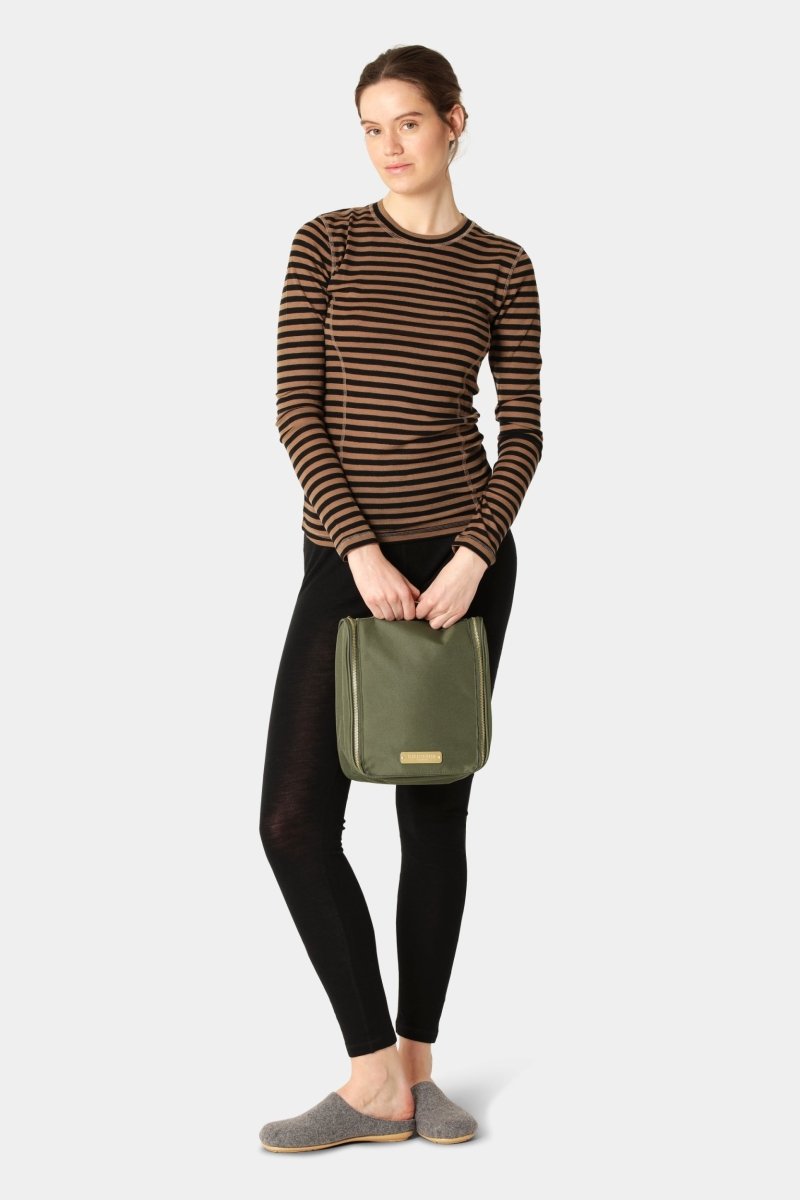 Ophangbare Toilettas EVERY05 | Army | Bag | Ilse Jacobsen