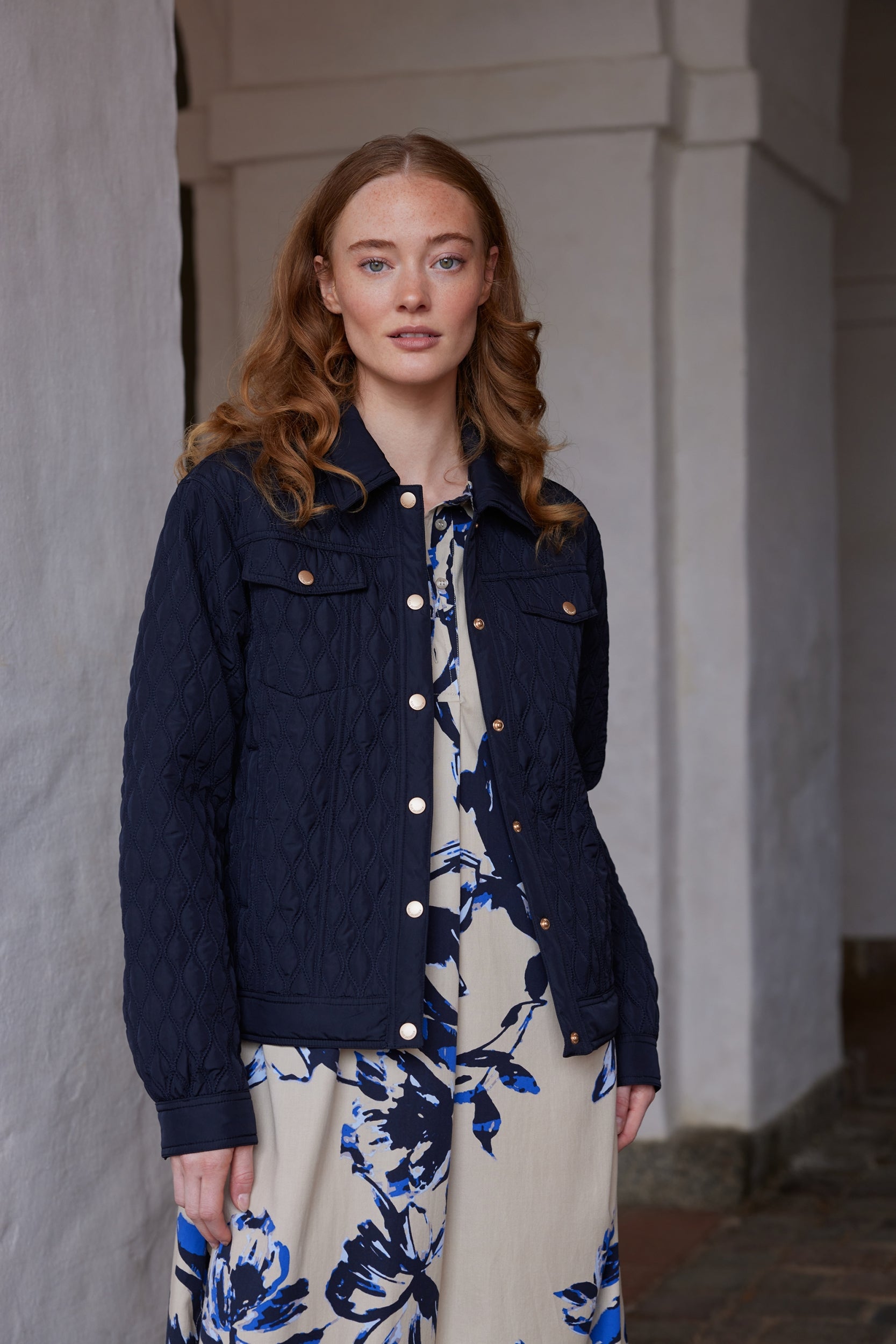 Gewatteerde Jas ALLY03 - 660 Dark Indigo | Dark Indigo | Jacket | Ilse Jacobsen