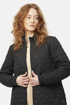 Gewatteerde jas ART06 | Black | Coat | Ilse Jacobsen