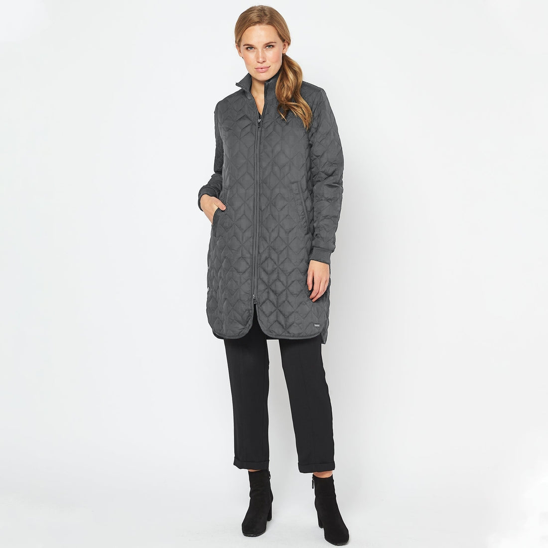 Gewatteerde jas ART06 - 033 Dark Shadow | Dark Shadow | Coat | Ilse Jacobsen