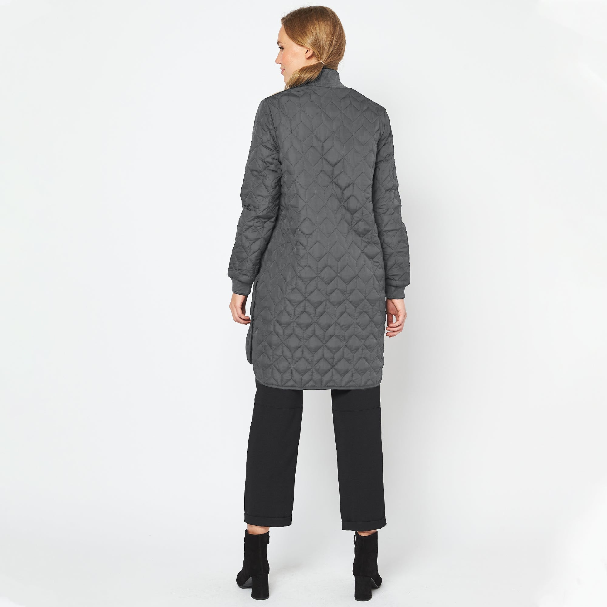 Gewatteerde jas ART06 - 033 Dark Shadow | Dark Shadow | Coat | Ilse Jacobsen