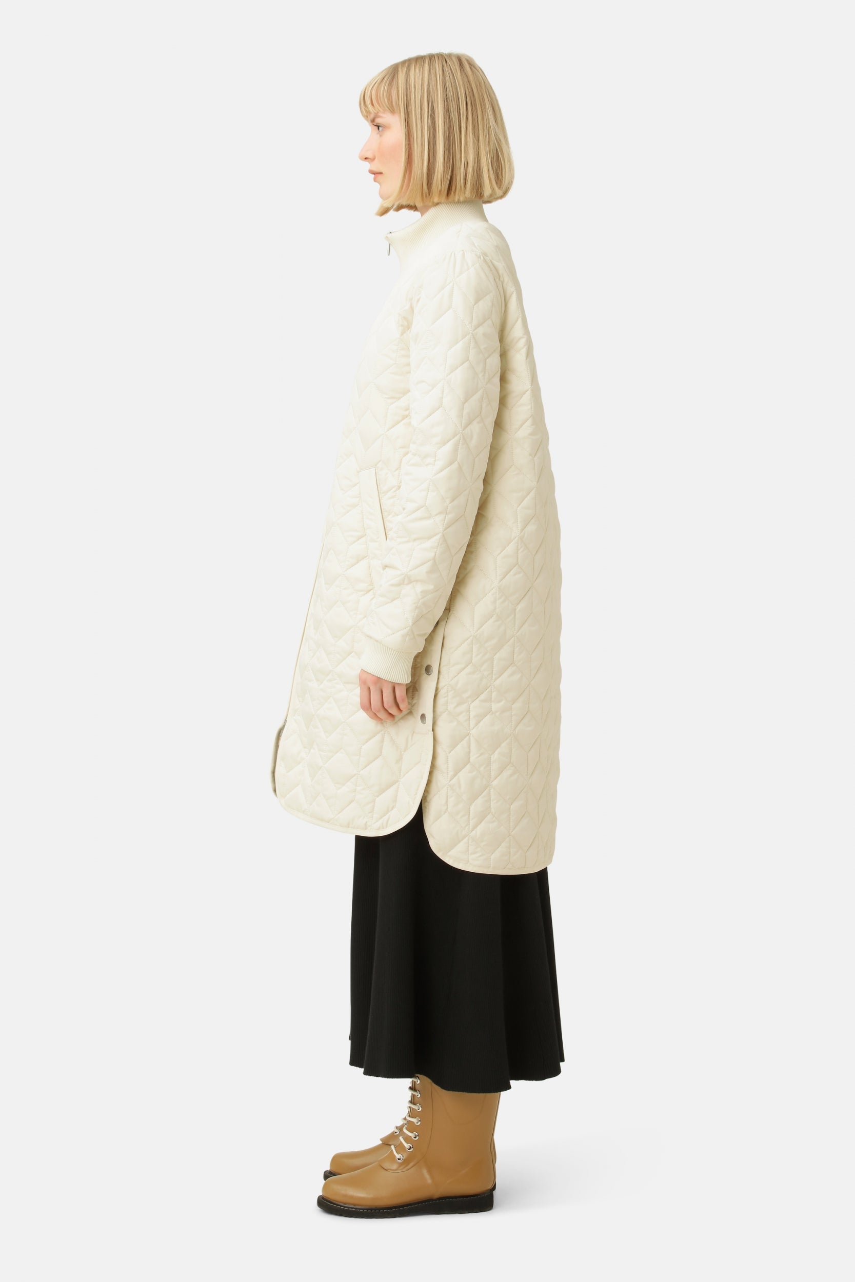 Gewatteerde jas ART06 - 132 Bleached Sand | Bleached Sand | Coat | Ilse Jacobsen