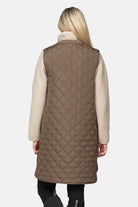 Lange gewatteerde bodywarmer ART25 | Mud | Jacket | Ilse Jacobsen