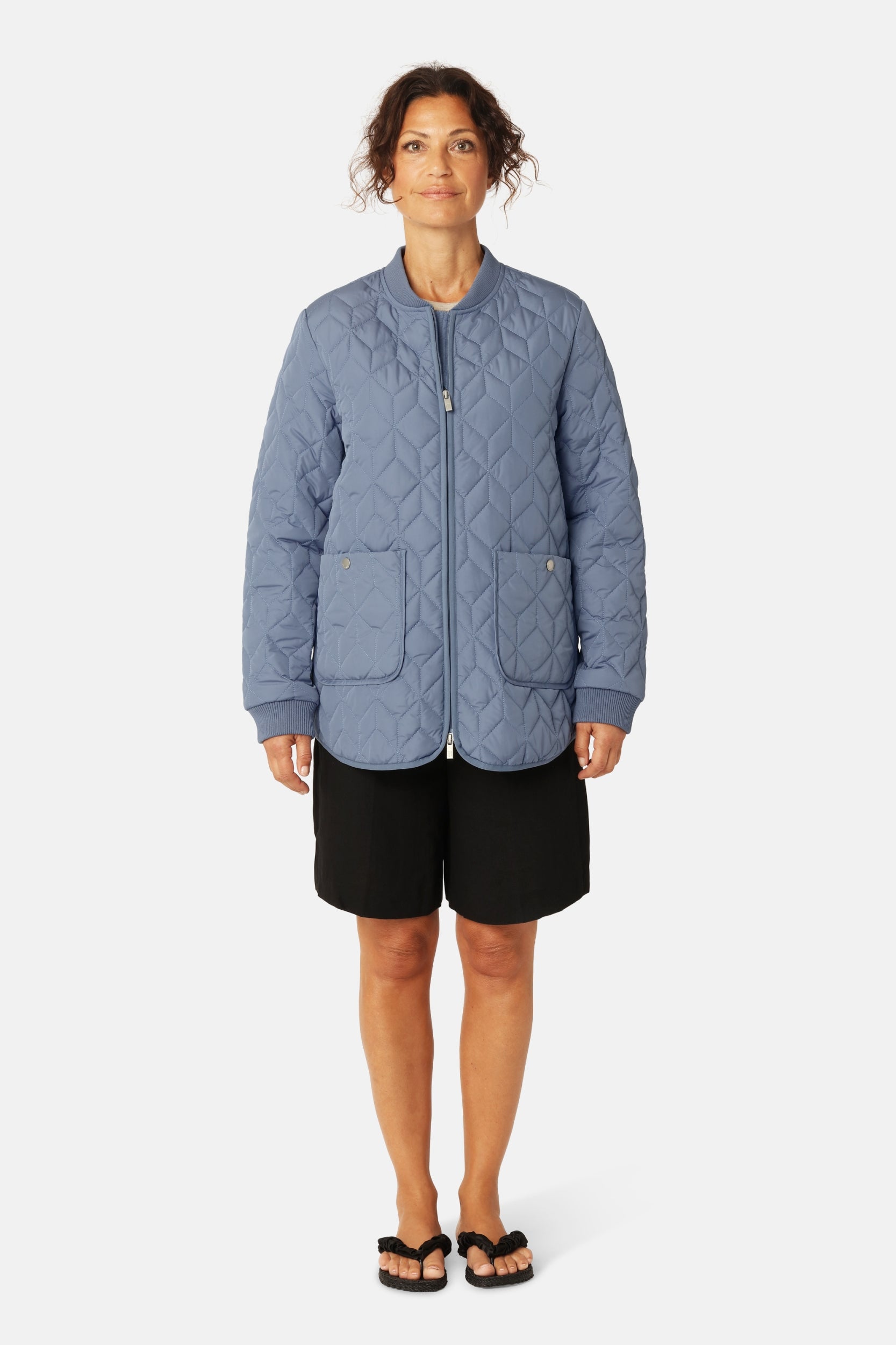 Gewatteerde Tussenjas ART45 | Grey Blue | Jacket | Ilse Jacobsen