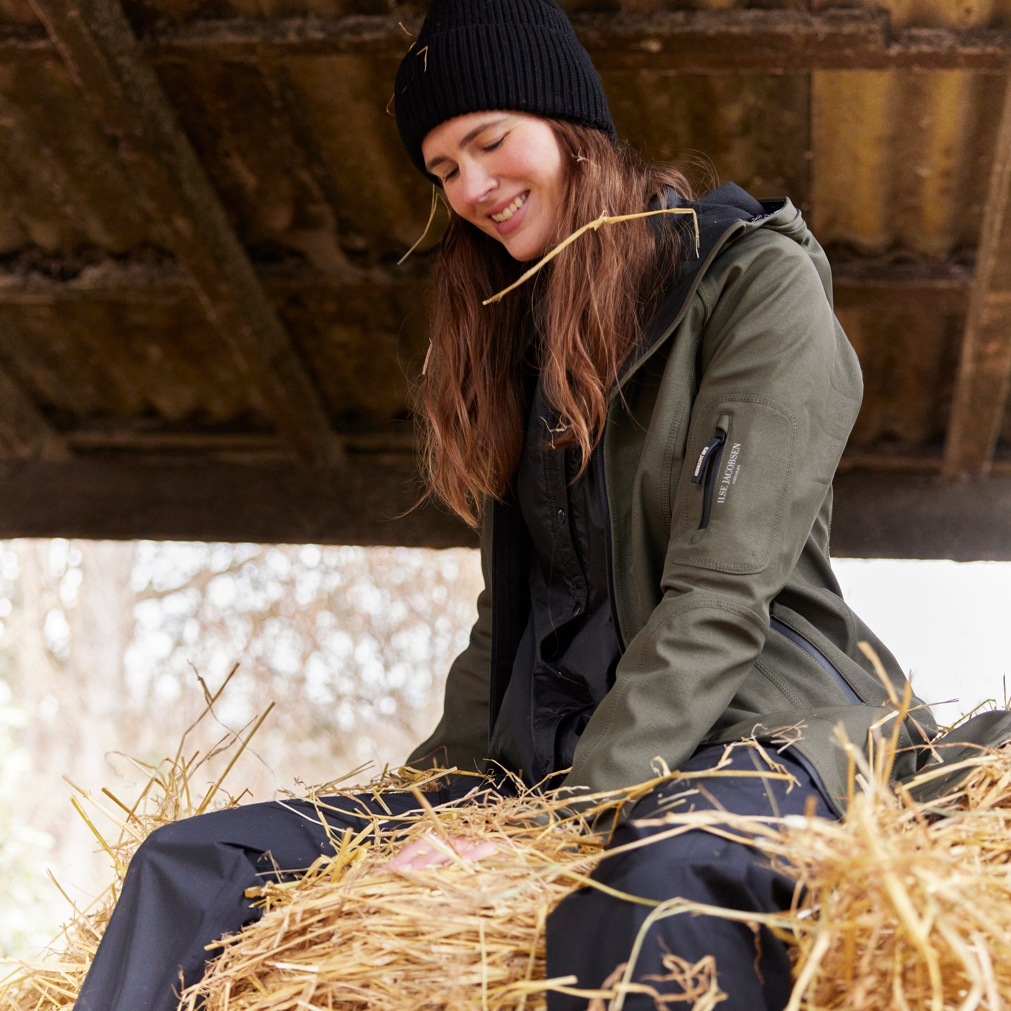Softshell regenjas lang RAIN37L - 410 Army | Army | Raincoat | Ilse Jacobsen