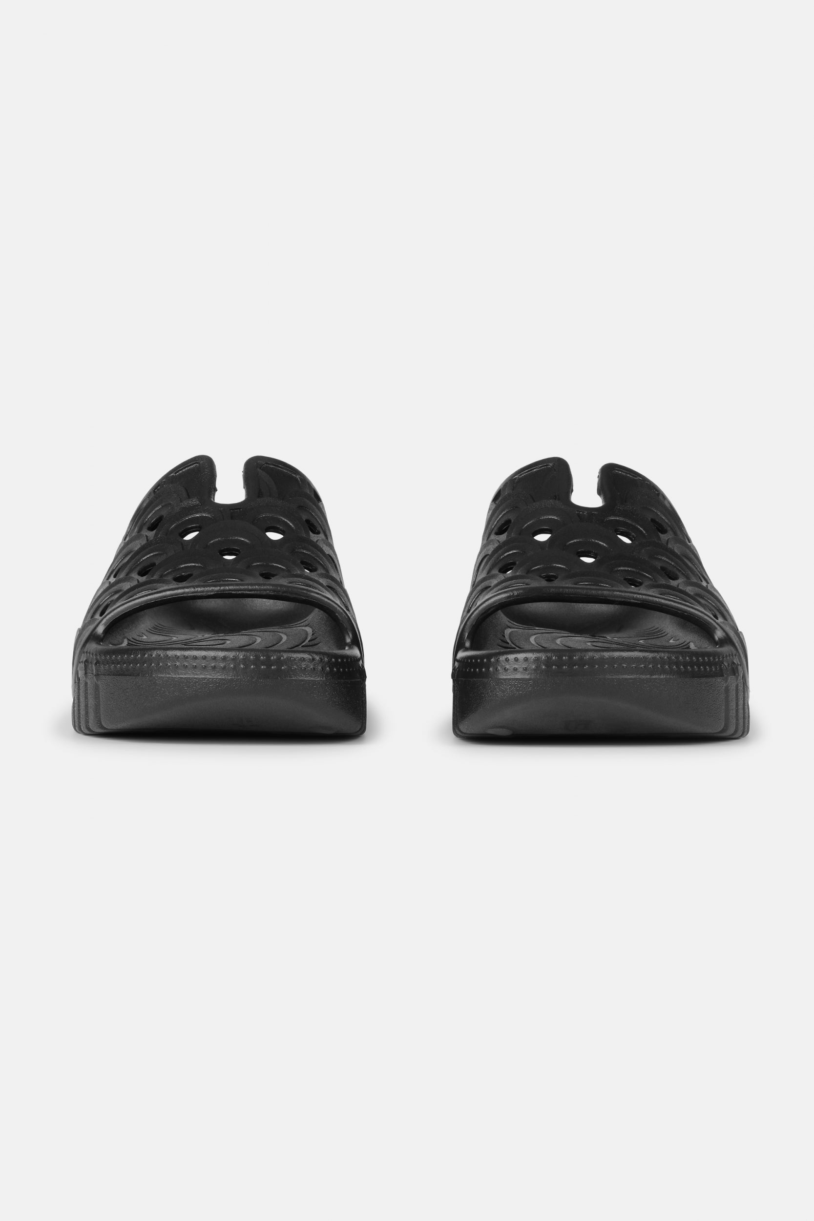 Birch Sandal BIRCH02 - 001 Black | Black | Flip Flop | Ilse Jacobsen