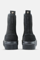 Suède chelsea boots CALIRA06 | Black Black | Shoes | Ilse Jacobsen