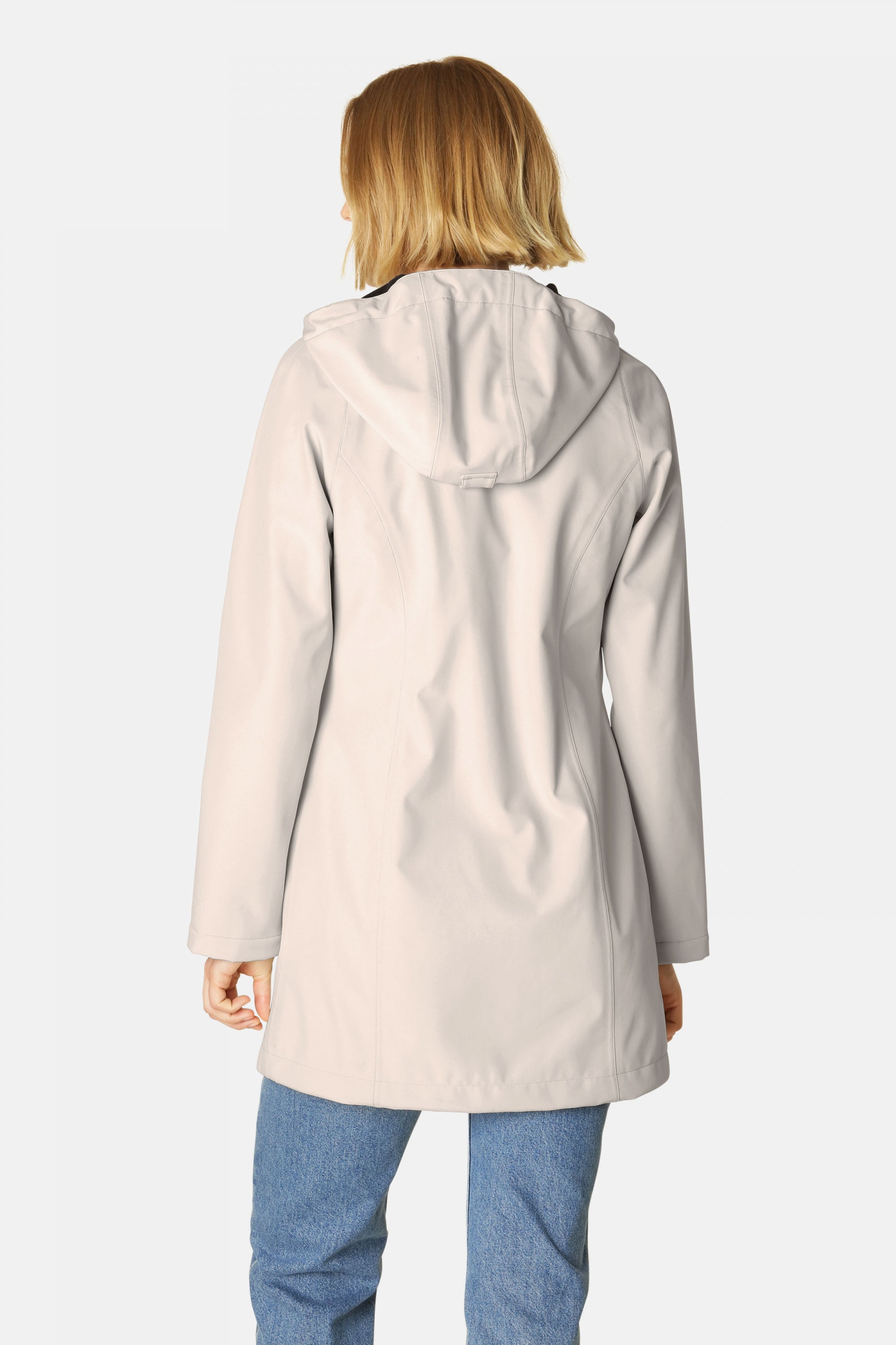 Softshell Regenjas DAYBREAK01 - 132 Bleached Sand | Bleached Sand | Raincoat | Ilse Jacobsen