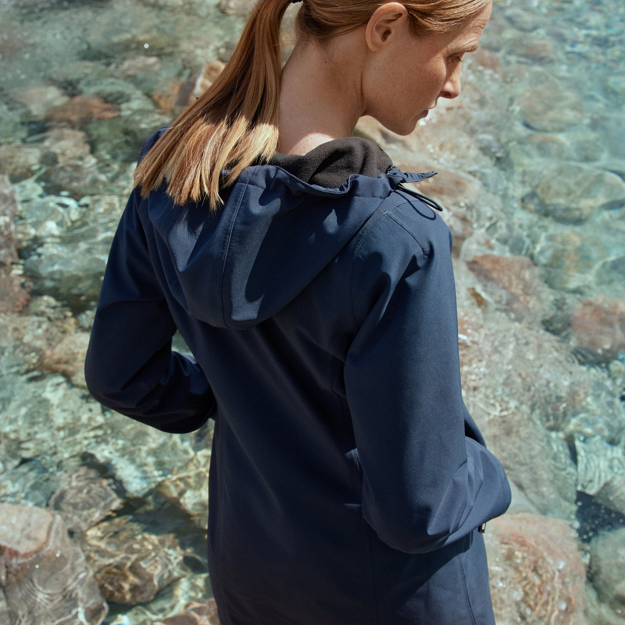 Softshell Regenjas DAYBREAK01 - 660 Dark Indigo | Dark Indigo | Raincoat | Ilse Jacobsen