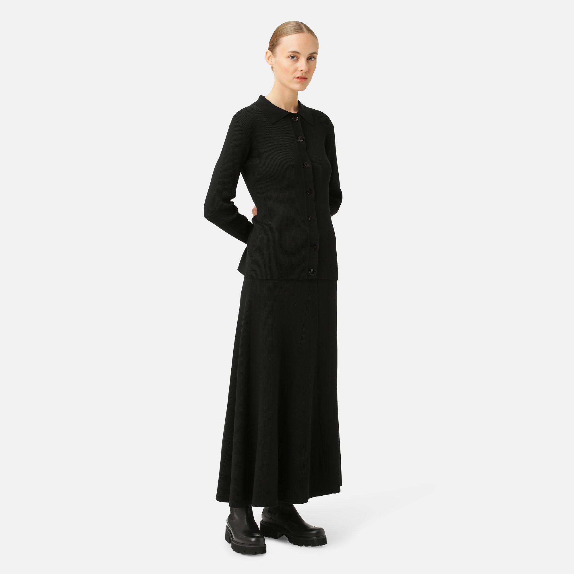 Gebreid vest GWEN4099 - 001 Black | Black | Cardigan | Ilse Jacobsen