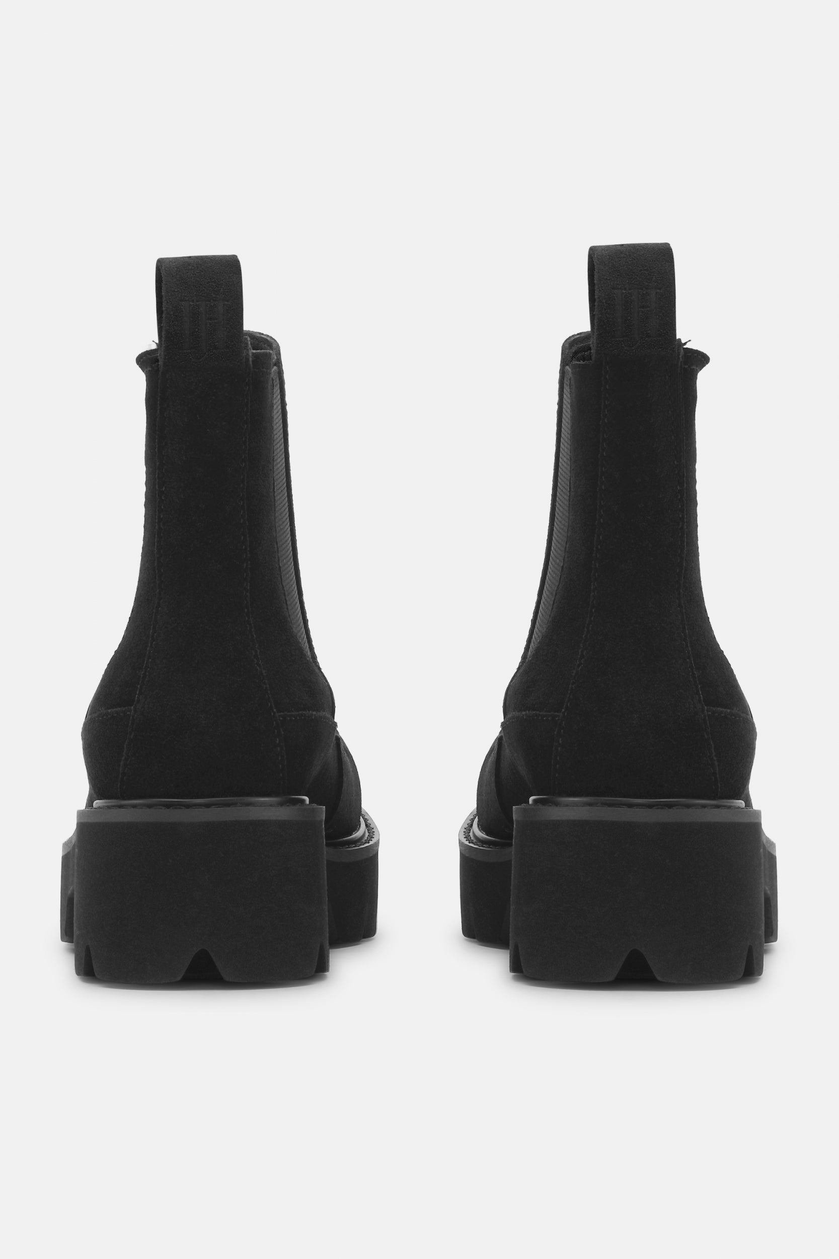 Suède Chelsea Enkellaarzen MILEY6010 - Black 001 | Black | Boots | Ilse Jacobsen