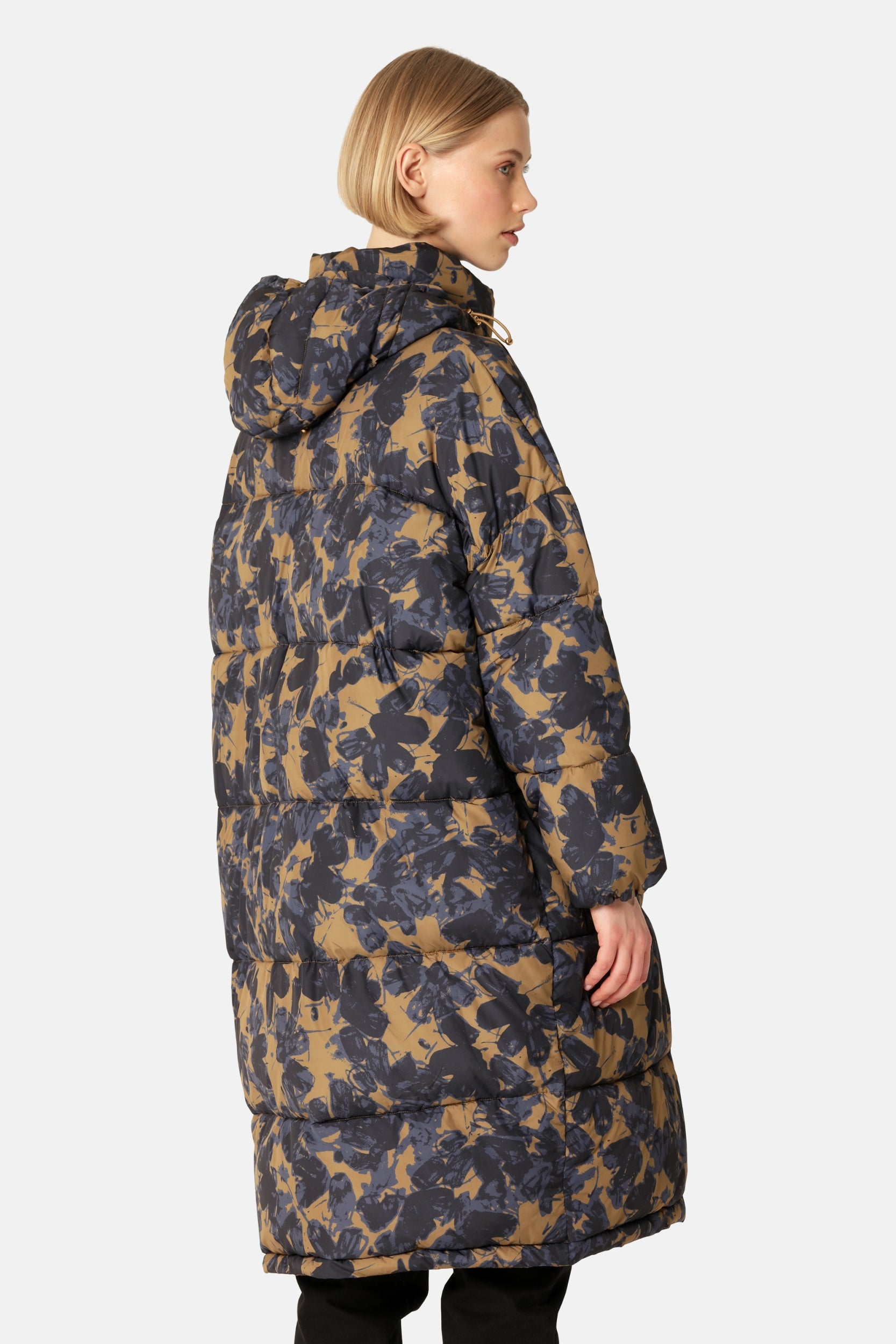 Lange Winterjas PEPPY06P - 126 Beige Butterfly | Beige Butterfly | Coat | Ilse Jacobsen