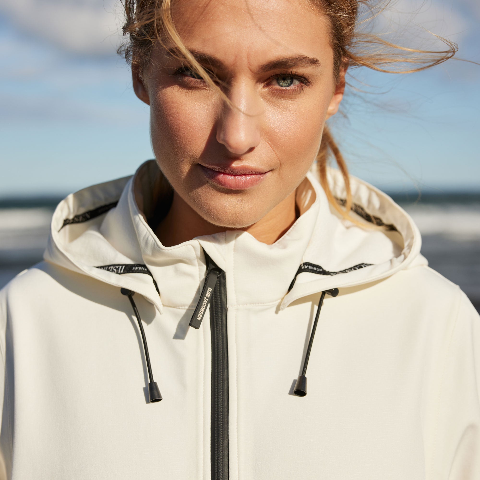 Softshell Regenjas RAIN128 - 124 White Sugar | White Sugar | Raincoat | Ilse Jacobsen