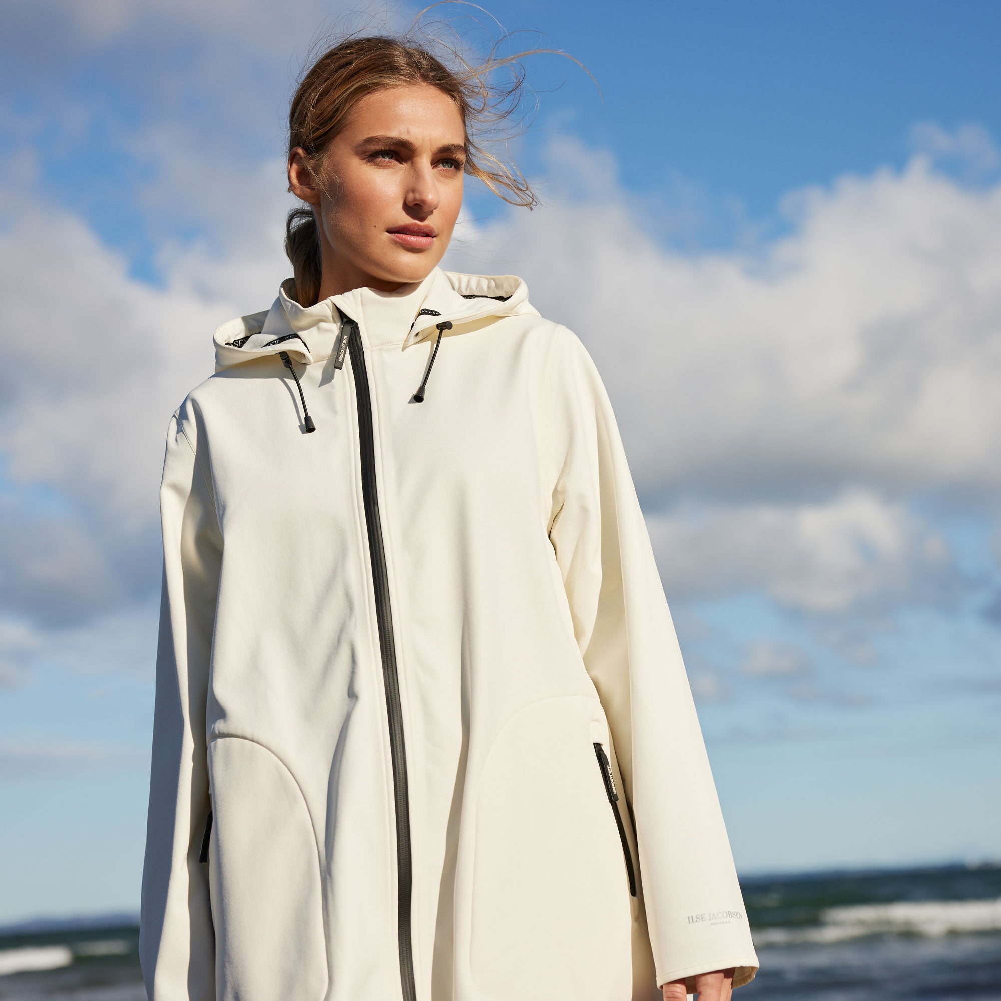 Softshell Regenjas RAIN128 - 124 White Sugar | White Sugar | Raincoat | Ilse Jacobsen