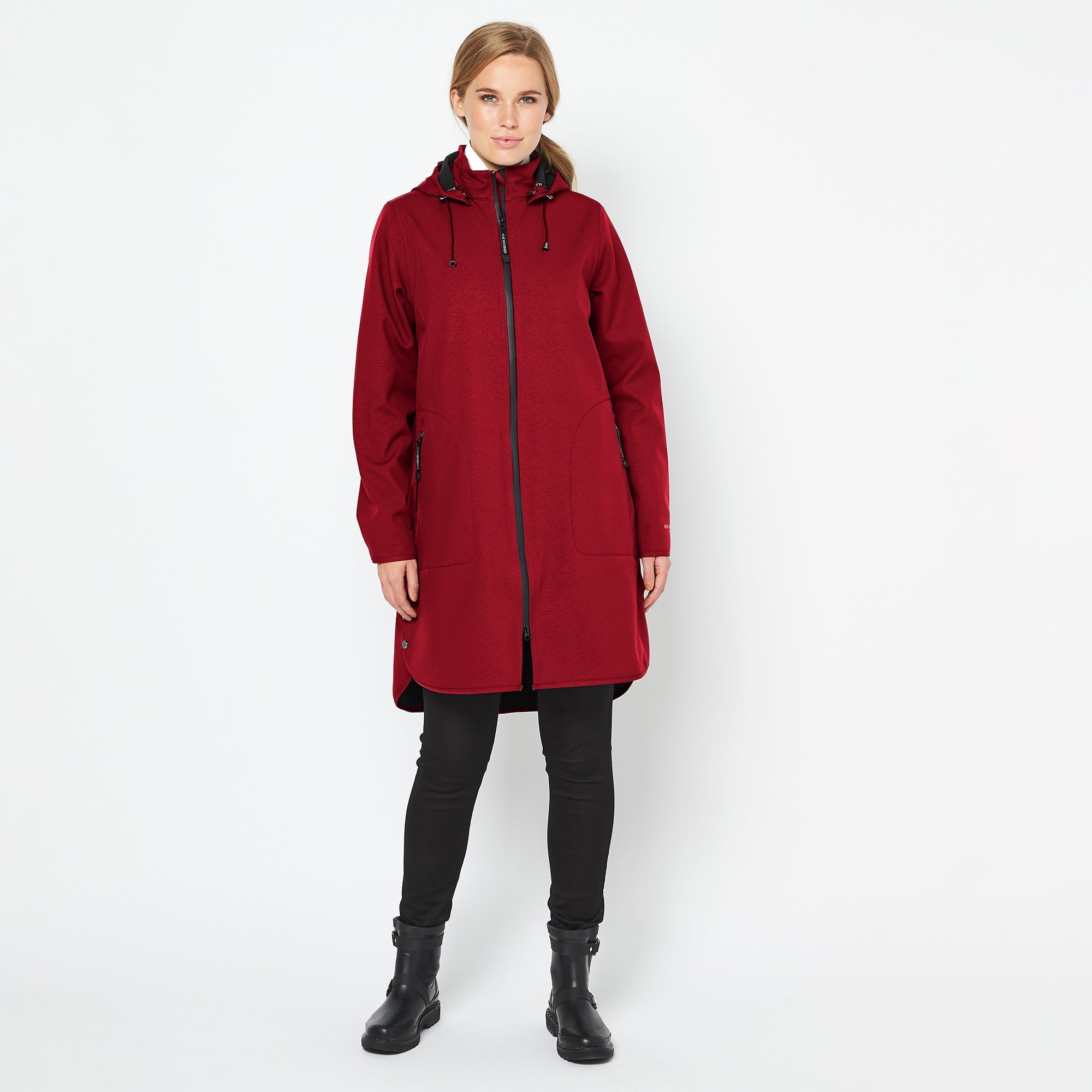 Softshell regenjas RAIN128 - 383 Rhubarb | Rhubarb | Raincoat | Ilse Jacobsen