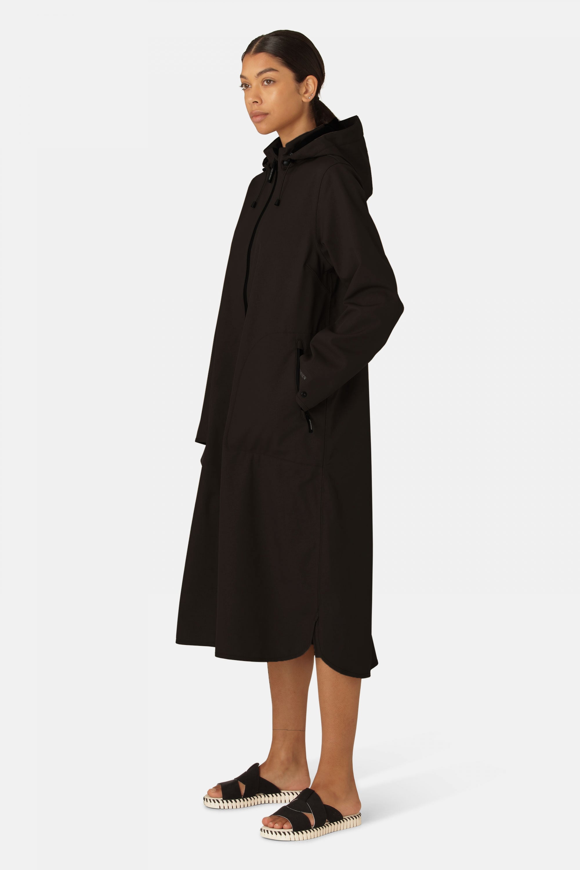Softshell Regenjas RAIN135L - Black 001 | Black | Raincoat | Ilse Jacobsen