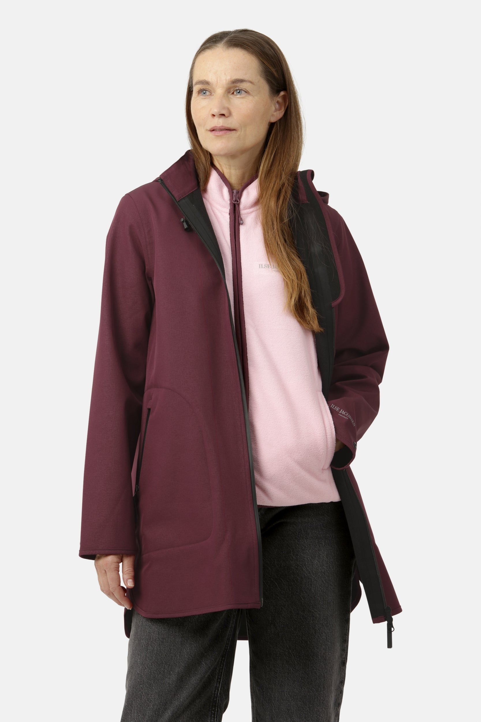 Softshell Regenjas RAIN135 - Maroon Banner 307 | Maroon Banner | Raincoat | Ilse Jacobsen
