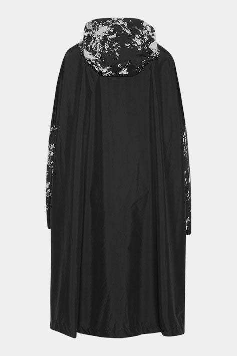 Poncho Regenjas RAIN22SPR - 001 Black | Black | Poncho | Ilse Jacobsen