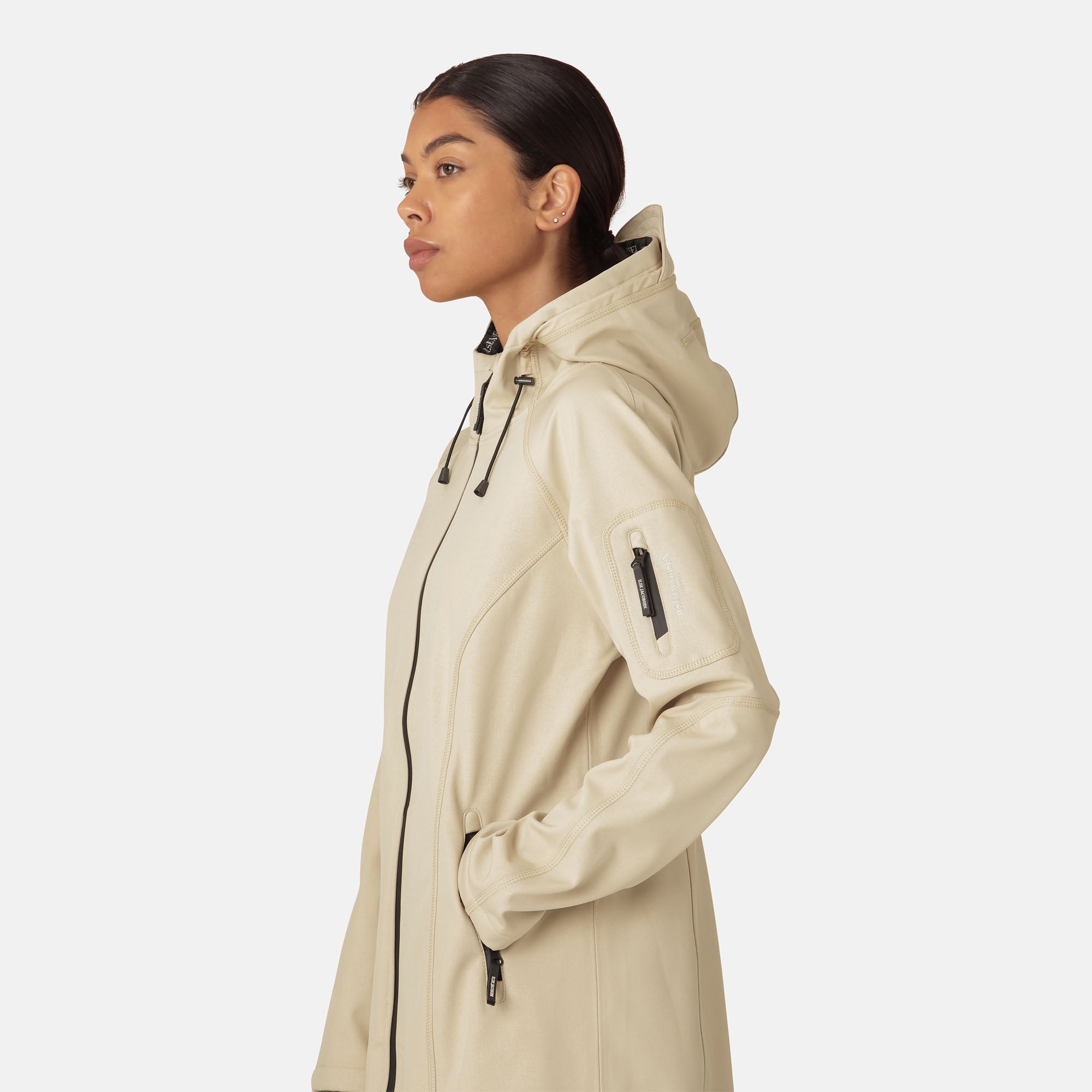 Softshell regenjas lang RAIN37L - 191 Beige | Beige | Raincoat | Ilse Jacobsen