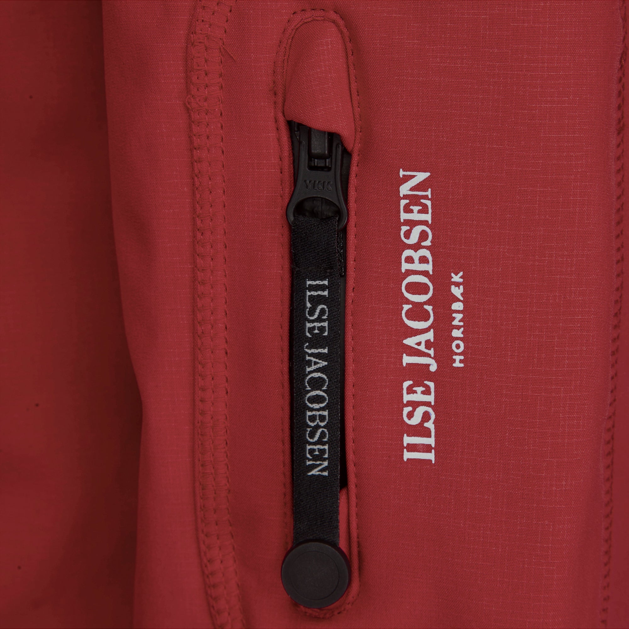 Softshell regenjas RAIN37 - 383 Rhubarb | Rhubarb | Raincoat | Ilse Jacobsen