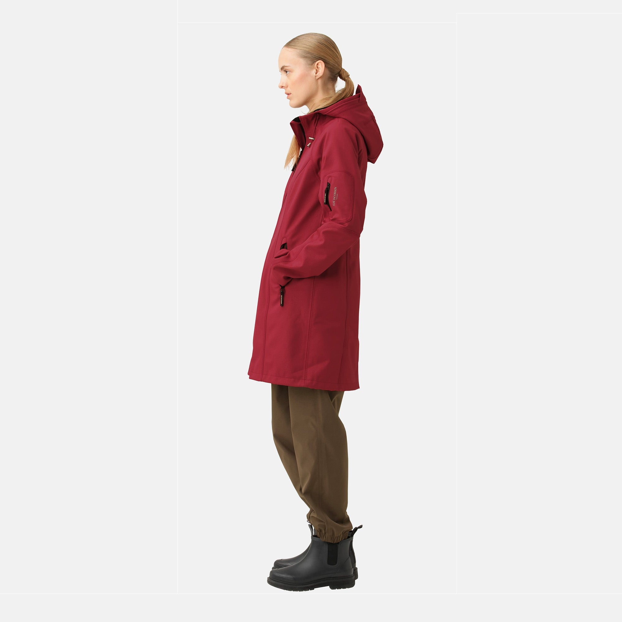 Softshell regenjas RAIN37 - 383 Rhubarb | Rhubarb | Raincoat | Ilse Jacobsen