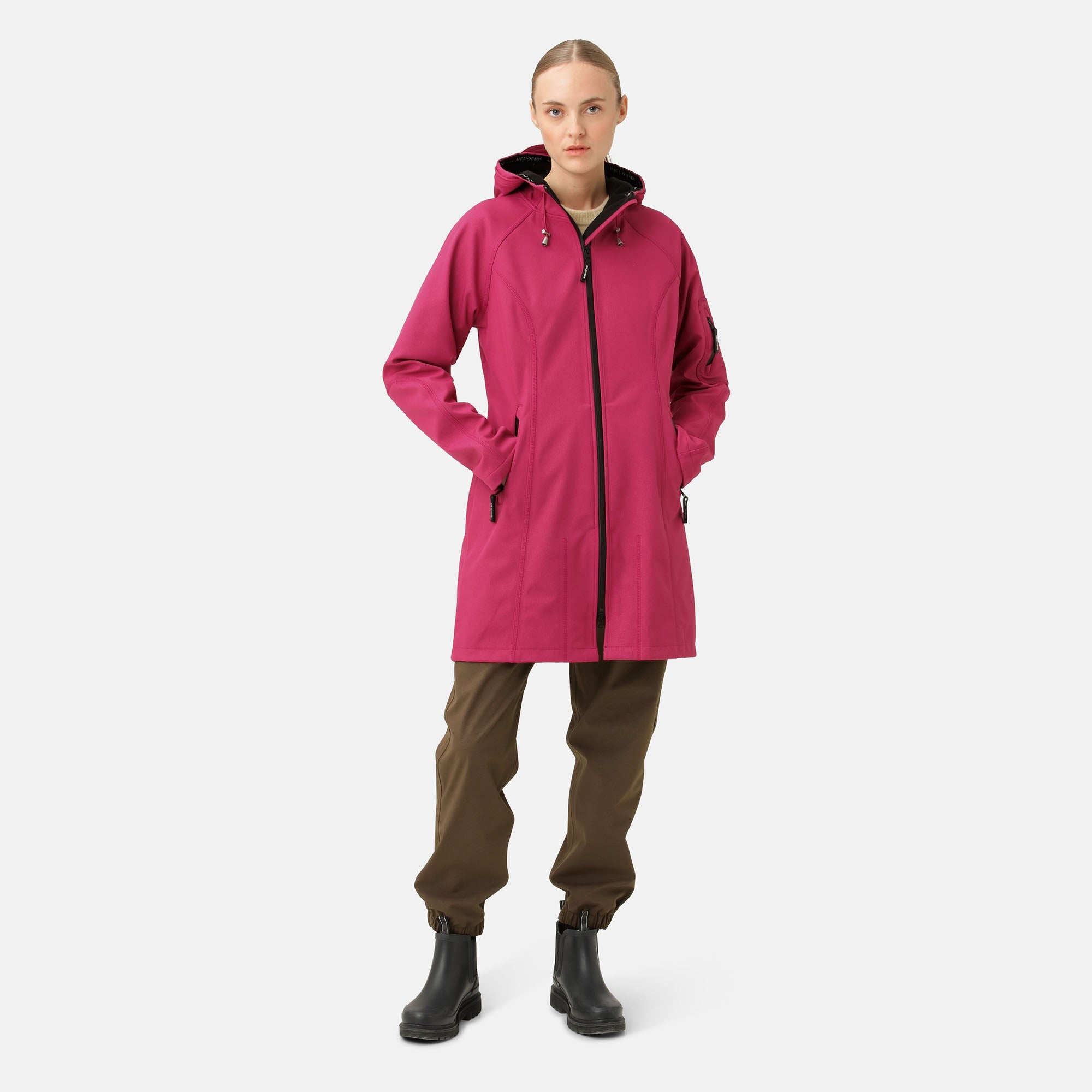 Softshell regenjas RAIN37 - Sangria 933 | Sangria | Raincoat | Ilse Jacobsen