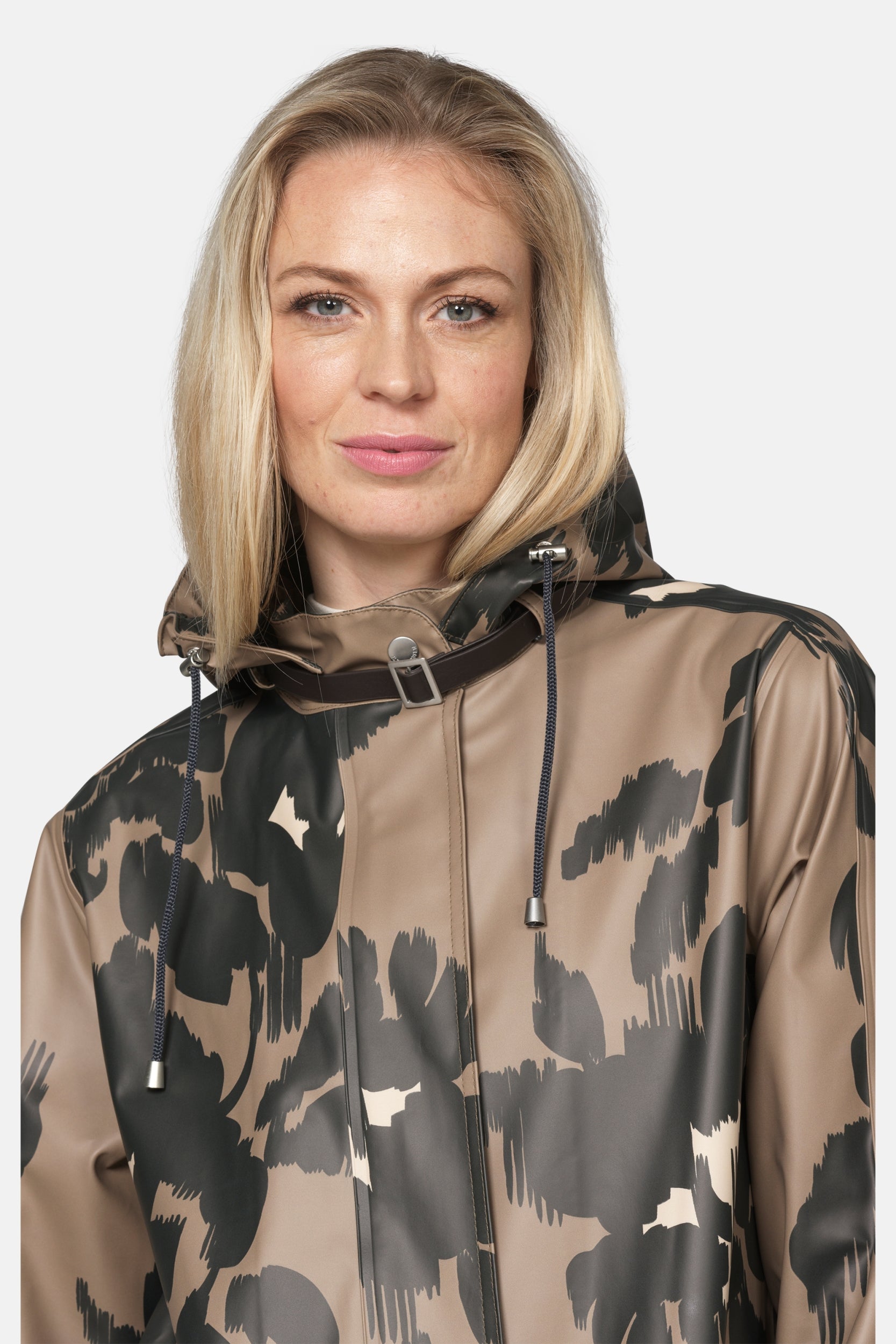 Regenjas met bloemenprint RAIN71P | Floral Decors | Raincoat | Ilse Jacobsen