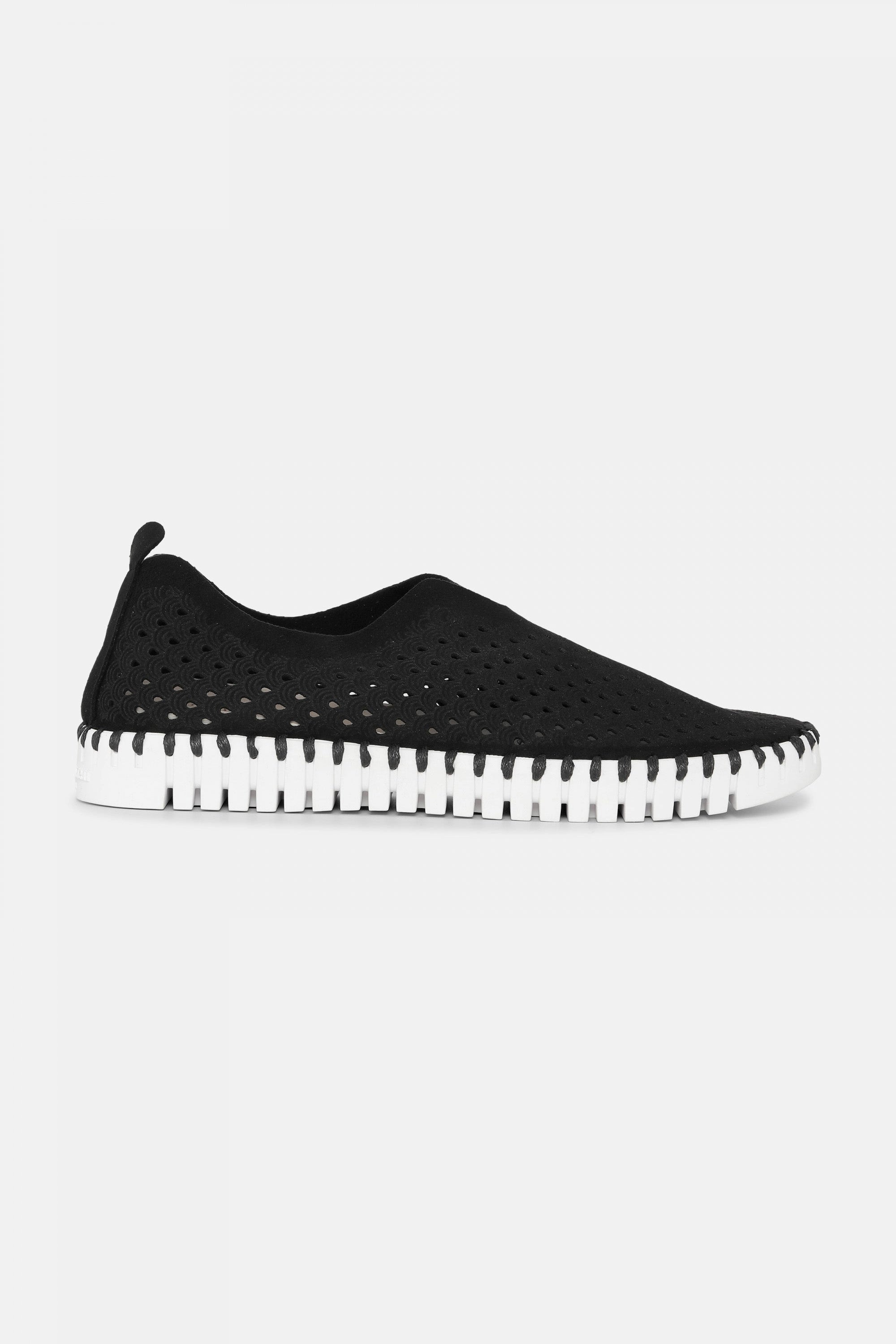 Instappers TULIP139 witte zool - 001 Black | Black | Shoes | Ilse Jacobsen