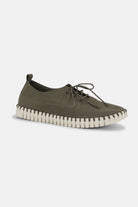 Schoen Heren TULIP145MEN | Deep Olive Pearled Ivory | Shoes | Ilse Jacobsen