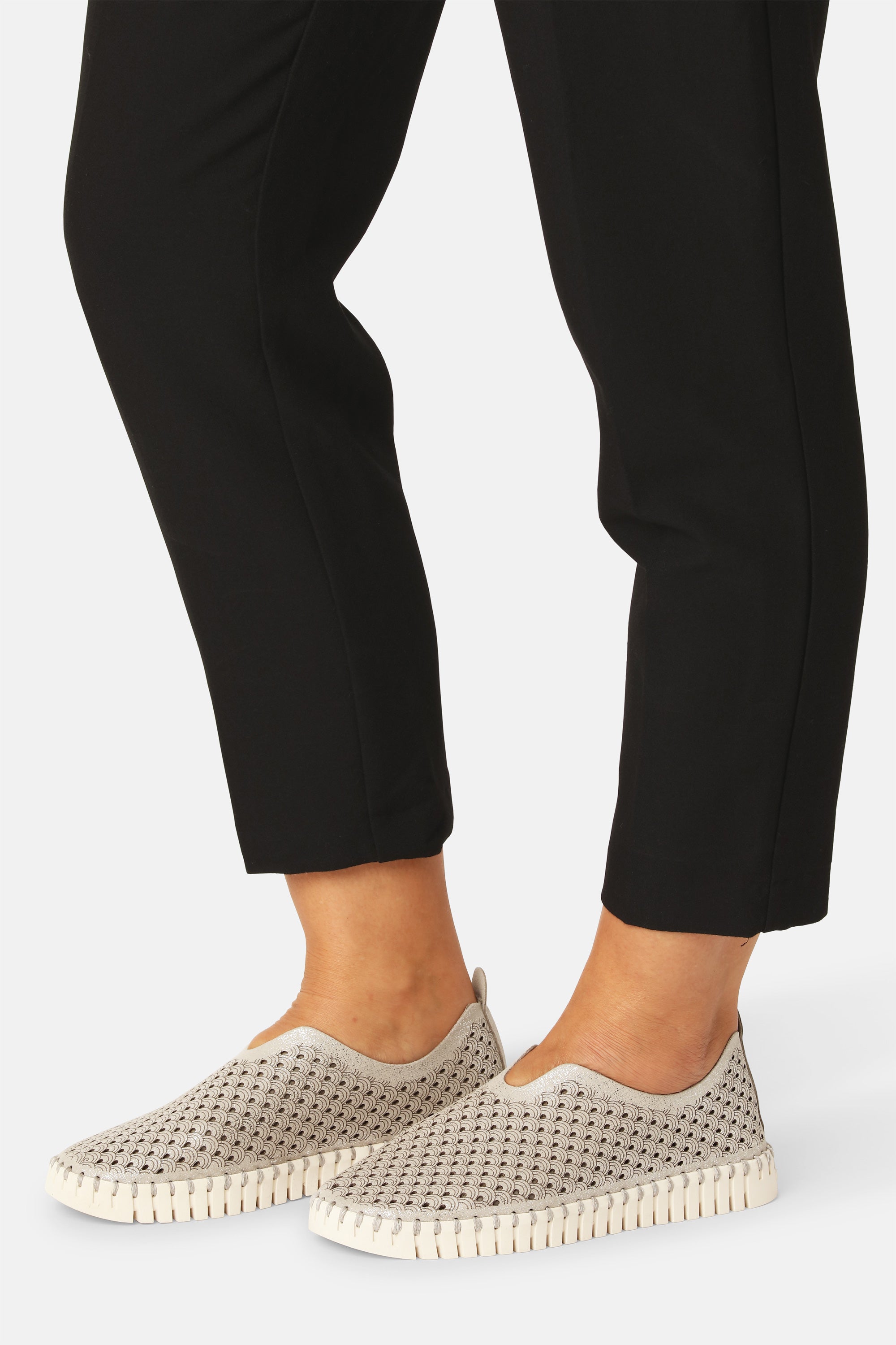Tulip Instapper met glitter TULIP3223 | Silver Pearled Ivory | Shoes | Ilse Jacobsen