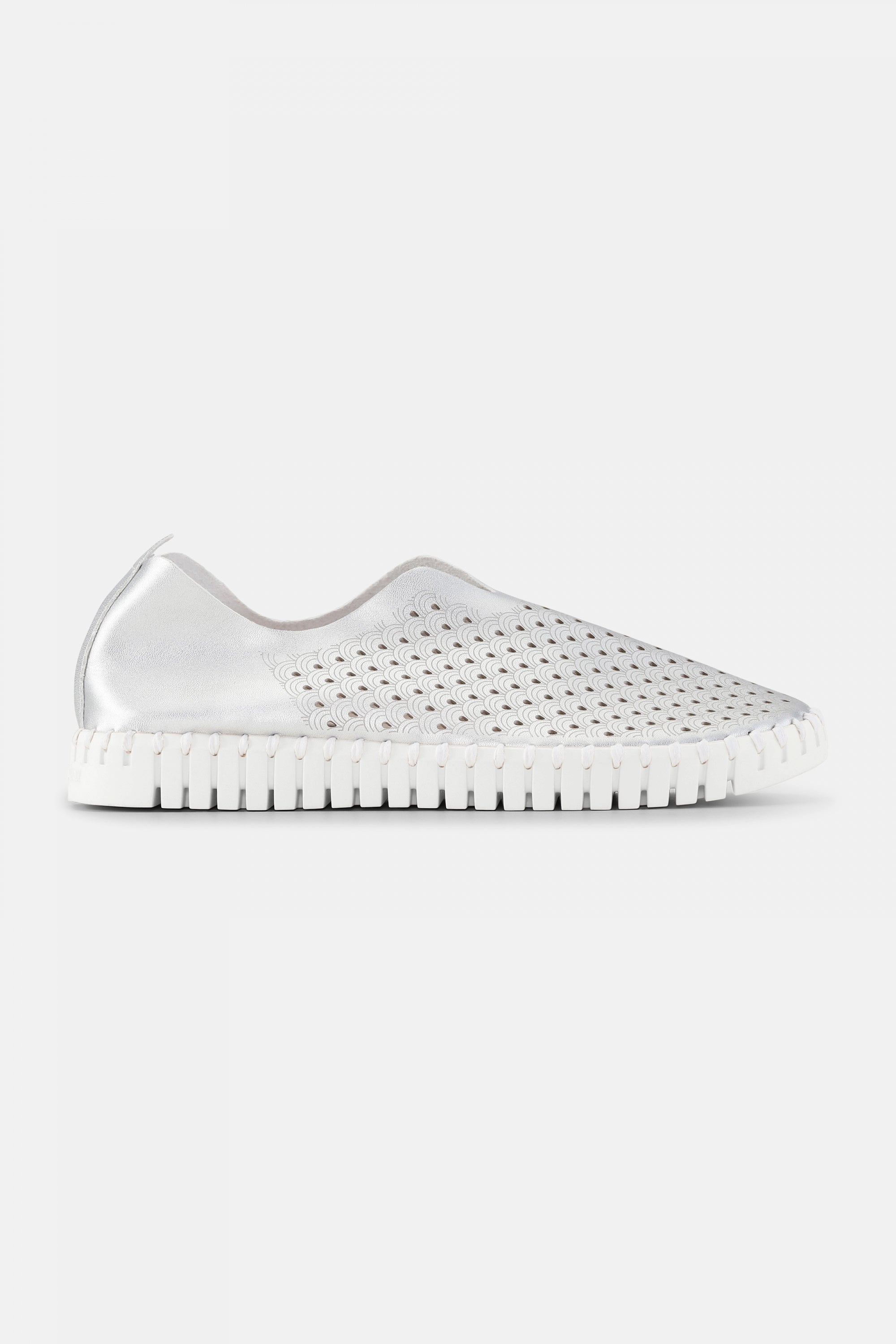 Instappers TULIP3576W witte zool - 710 Silver | Silver | Shoes | Ilse Jacobsen