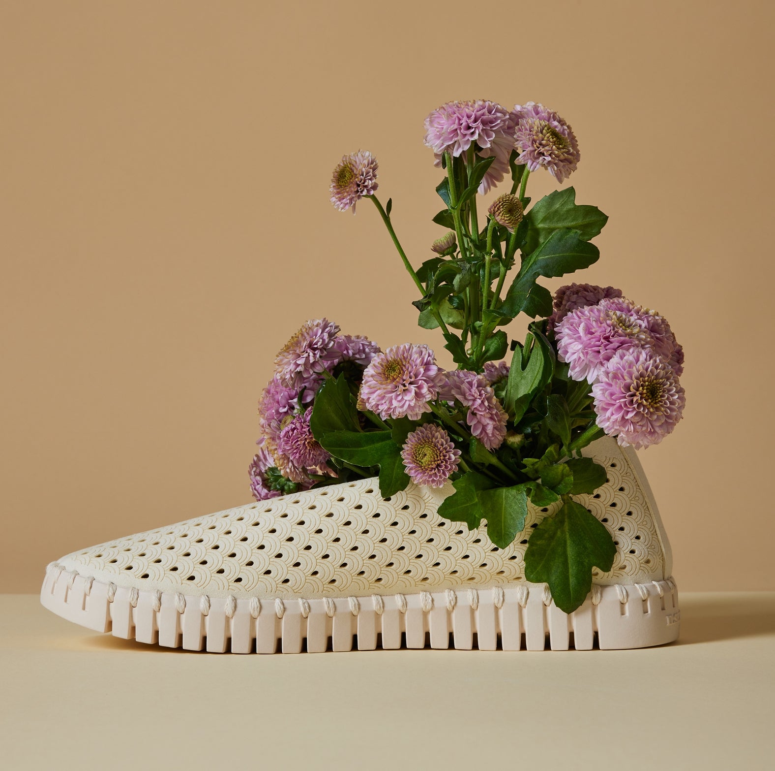 Instappers TULIP3275 beige zool - 103 Double Cream | Double Cream | Shoes | Ilse Jacobsen