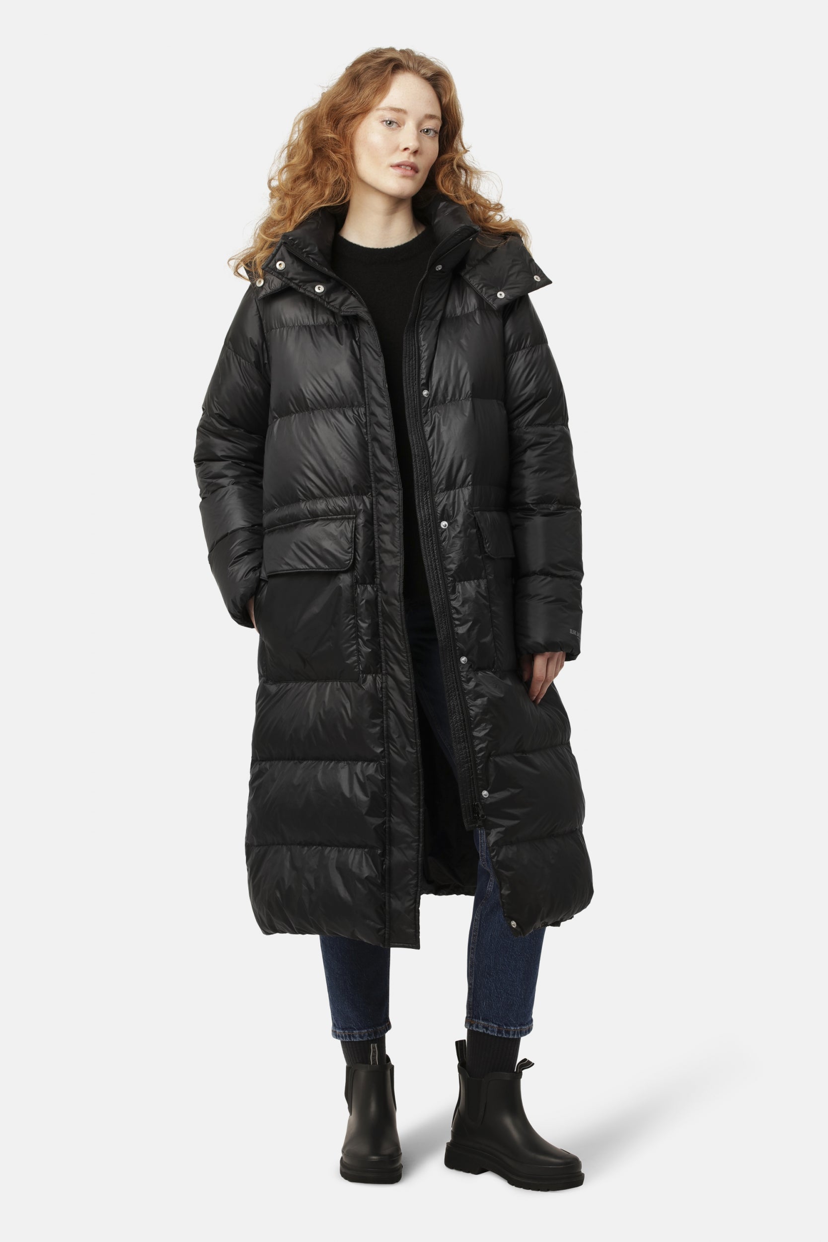 Lange Donzen Winterjas WALK11 - Black 001 | Black | Coat | Ilse Jacobsen