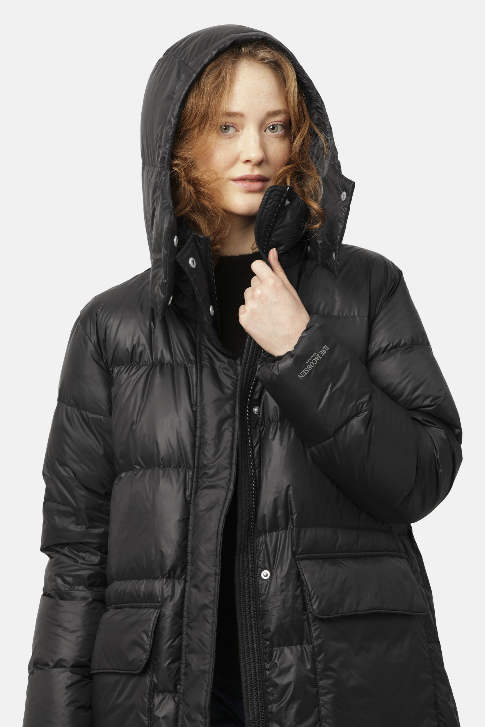 Lange Donzen Winterjas WALK11 - Black 001 | Black | Coat | Ilse Jacobsen