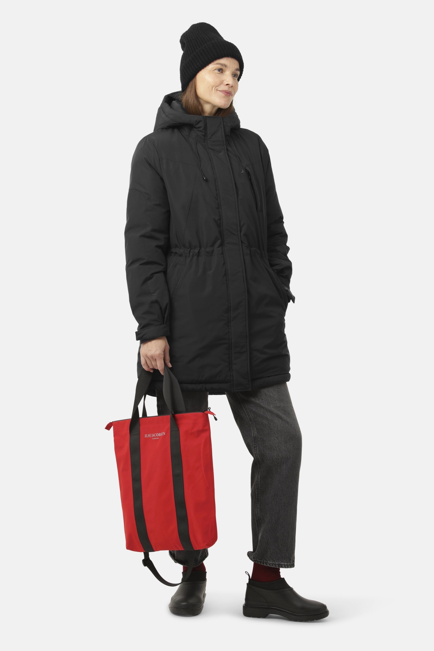 Donzen Winterjas WANDERDOWN01 - Black 001 | Black | Coat | Ilse Jacobsen