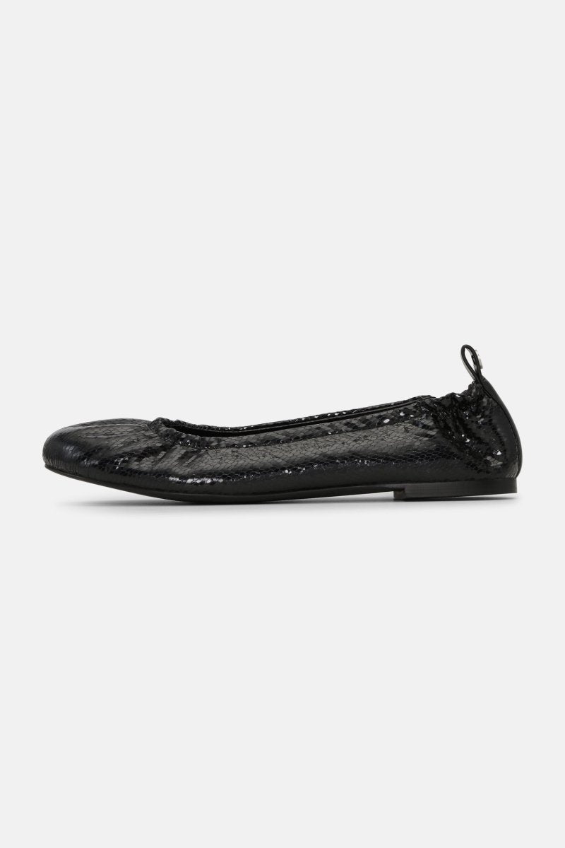 Ballarina Metallic PANORA01 | Black Black | Shoes | Ilse Jacobsen